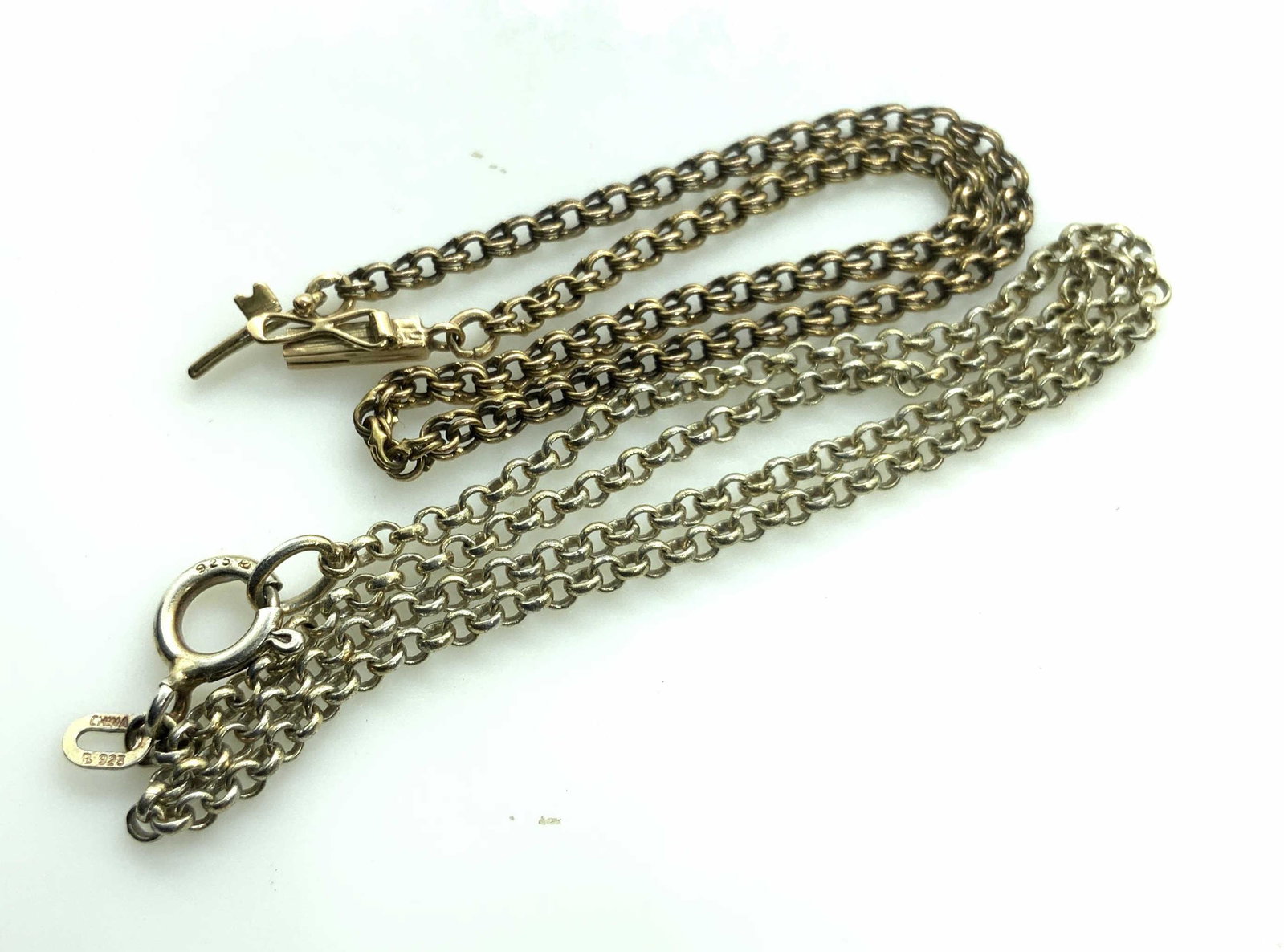 16k Gold Bracelet w Sterling Silver bracelet: 2 chain jewelry pieces, one bracelet marked 685 for 16 karat gold length app 6 and 3/4 length,, one sterling silver bracelet length 9 inches, estate jewelry, vintage jewelry, necklace with two bracele