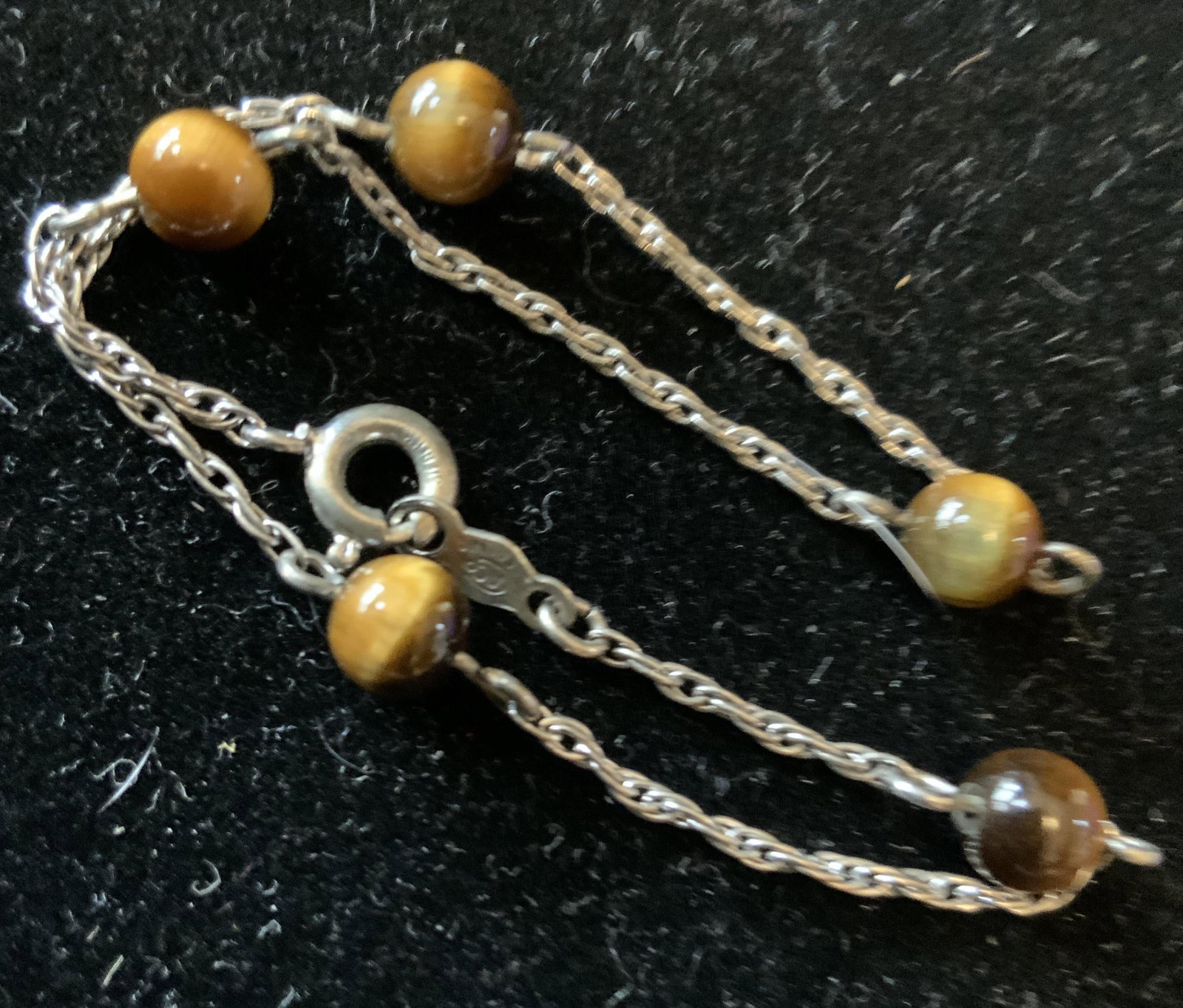 Sterling Silver Tigers Eye Stone Bracelet: Vintage jewelry, estate jewelry, total weight 1,2 dwt