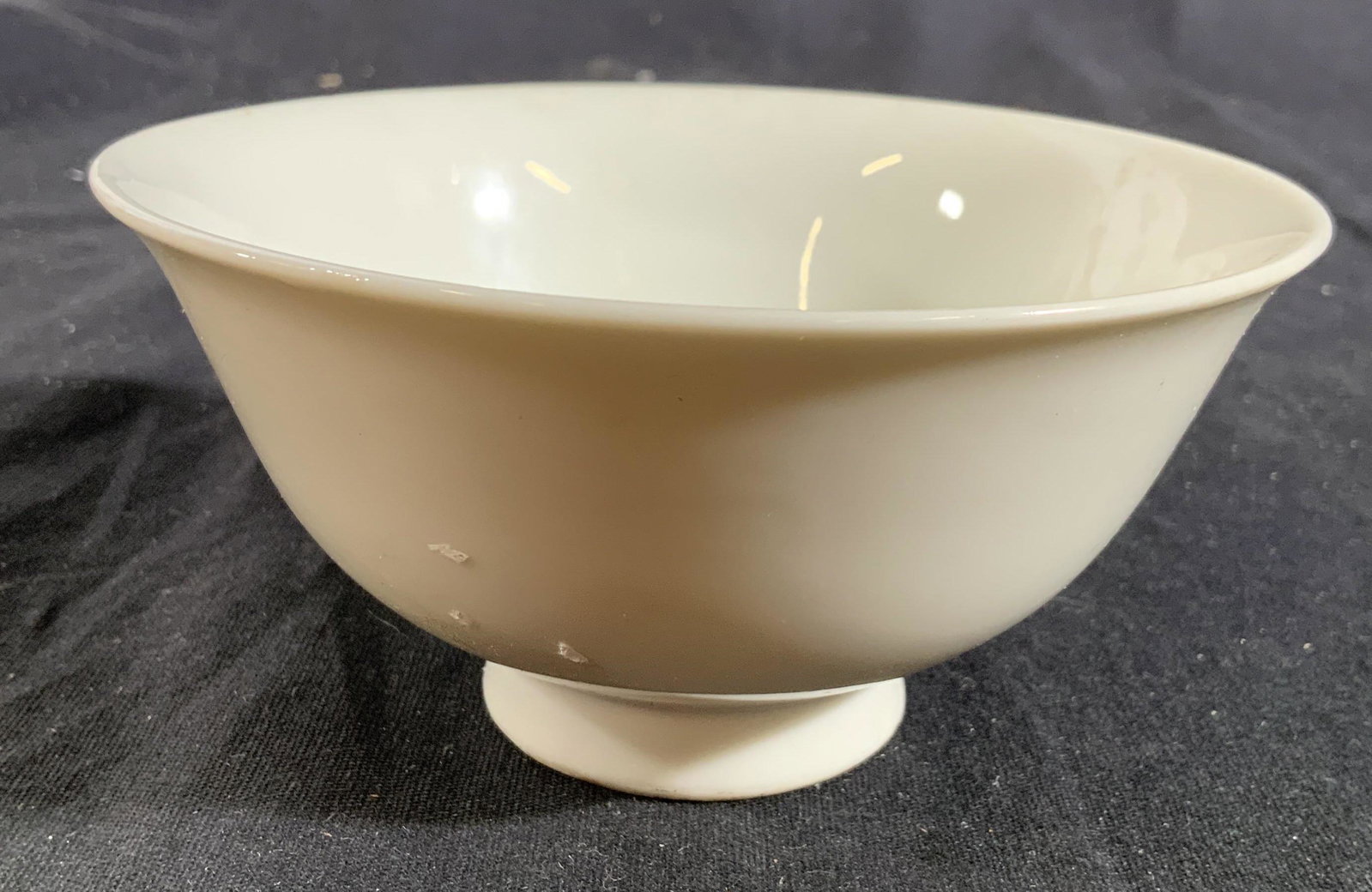 Chinese Ceramic Footed Bowl: White glaze has under rim chip, measures ht app 3 inches diameter 4.75 inches, tableware, tabletop decor, serving bowl, fruit bowl, vessel