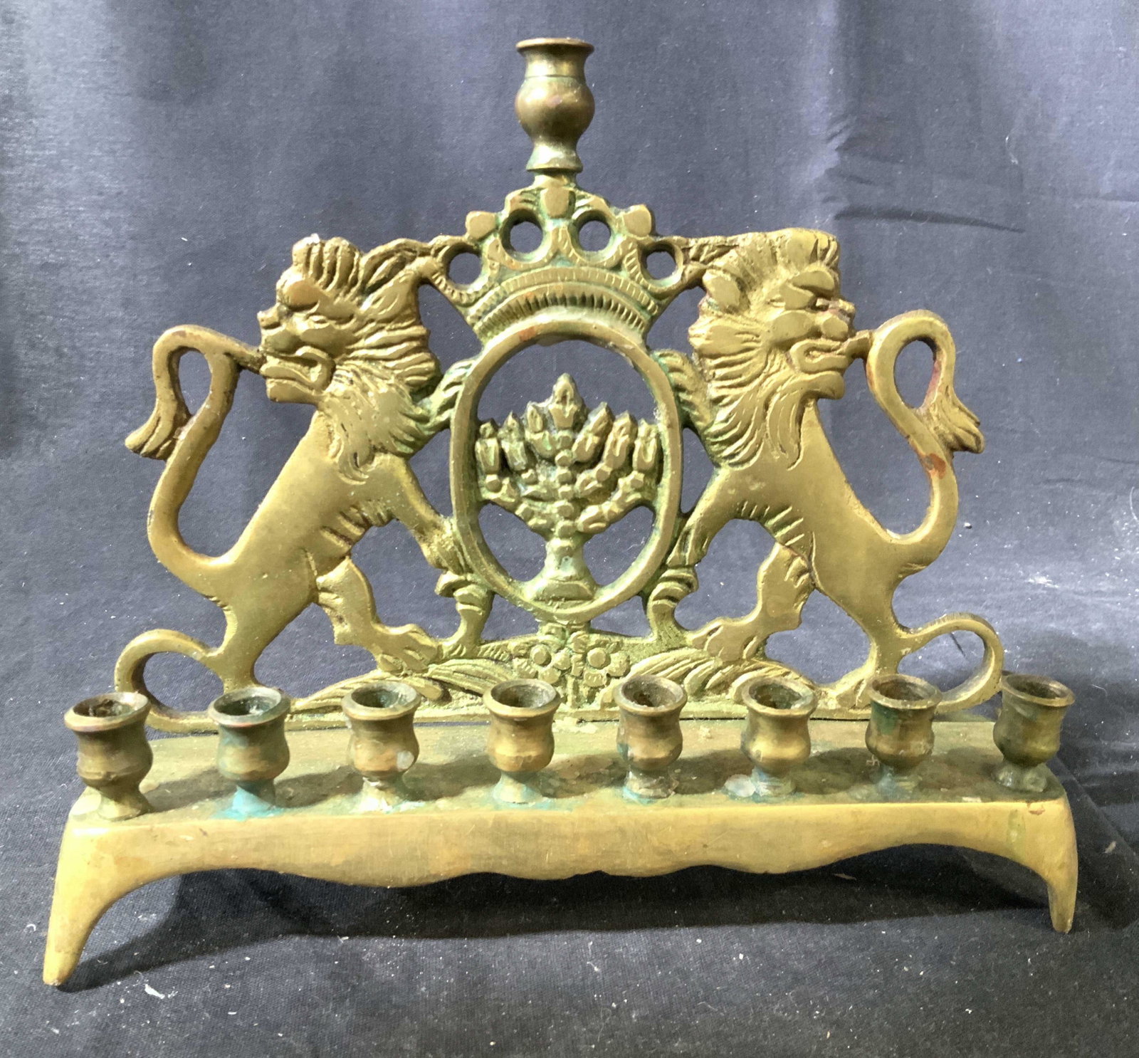 Judaica Lion Form Menorah, Brass: Made in Israel, Lion form menorah, judaica, hebraica, Israeli arts and crafts, Jewish ceremonial tableware, measures ht app 7.5 inches, length app 8.5 inches