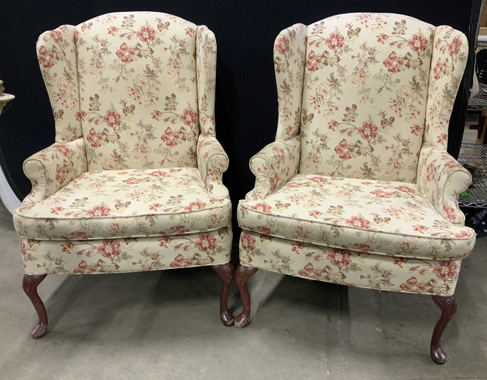 Hickory Hill Pair Upholstered Wing Chairs: English style upholstered wing chairs with label for Hickory Hill, each measures ht 44 inches, width 32 inches, depth 29 inches, chairs, seating, wing chairs, home furnishings, home accessories,fabric