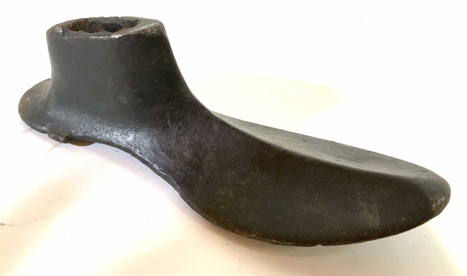 Antique Cast Iron Shoe Makers Form: Antique iron foot form, cobbler tool, shoe maker tool, up cycle antique collectible, door stop, measures length app 9 inches width app 3 inches