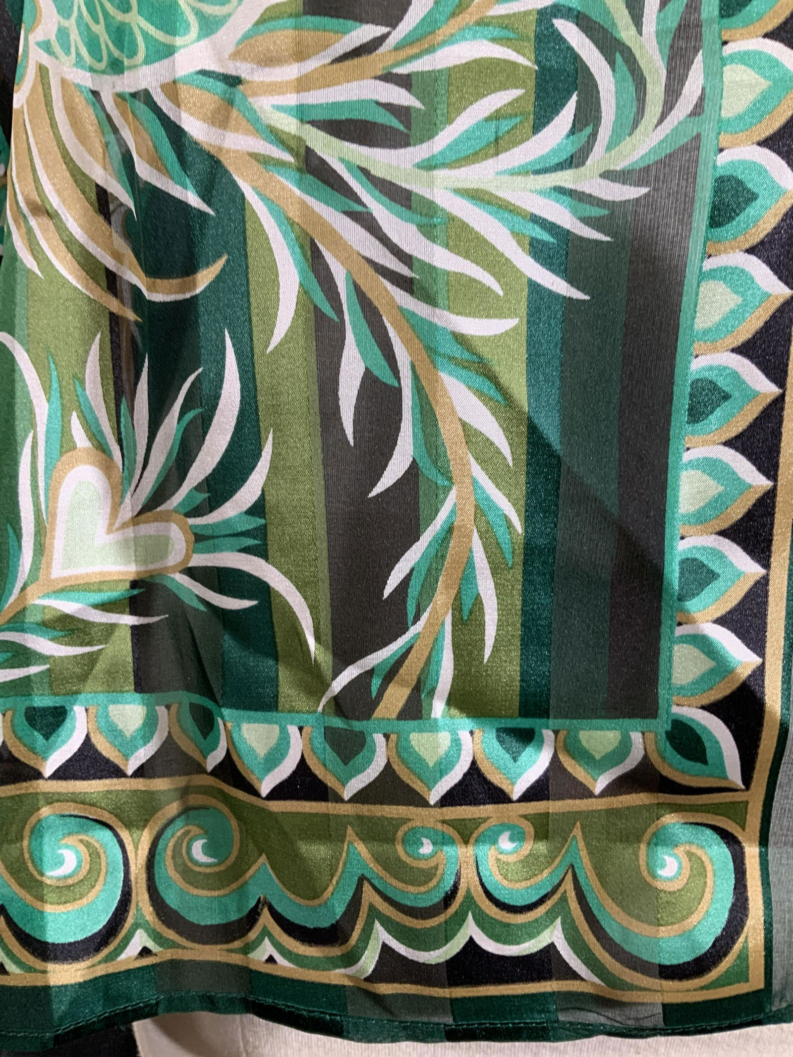 Bob Mackie Wearable Art Silk Scarf: Neckwear, drape, vintage silk scarf, ladies designer fashion accessory measures 13 inches by 72 inches, shawl, drape