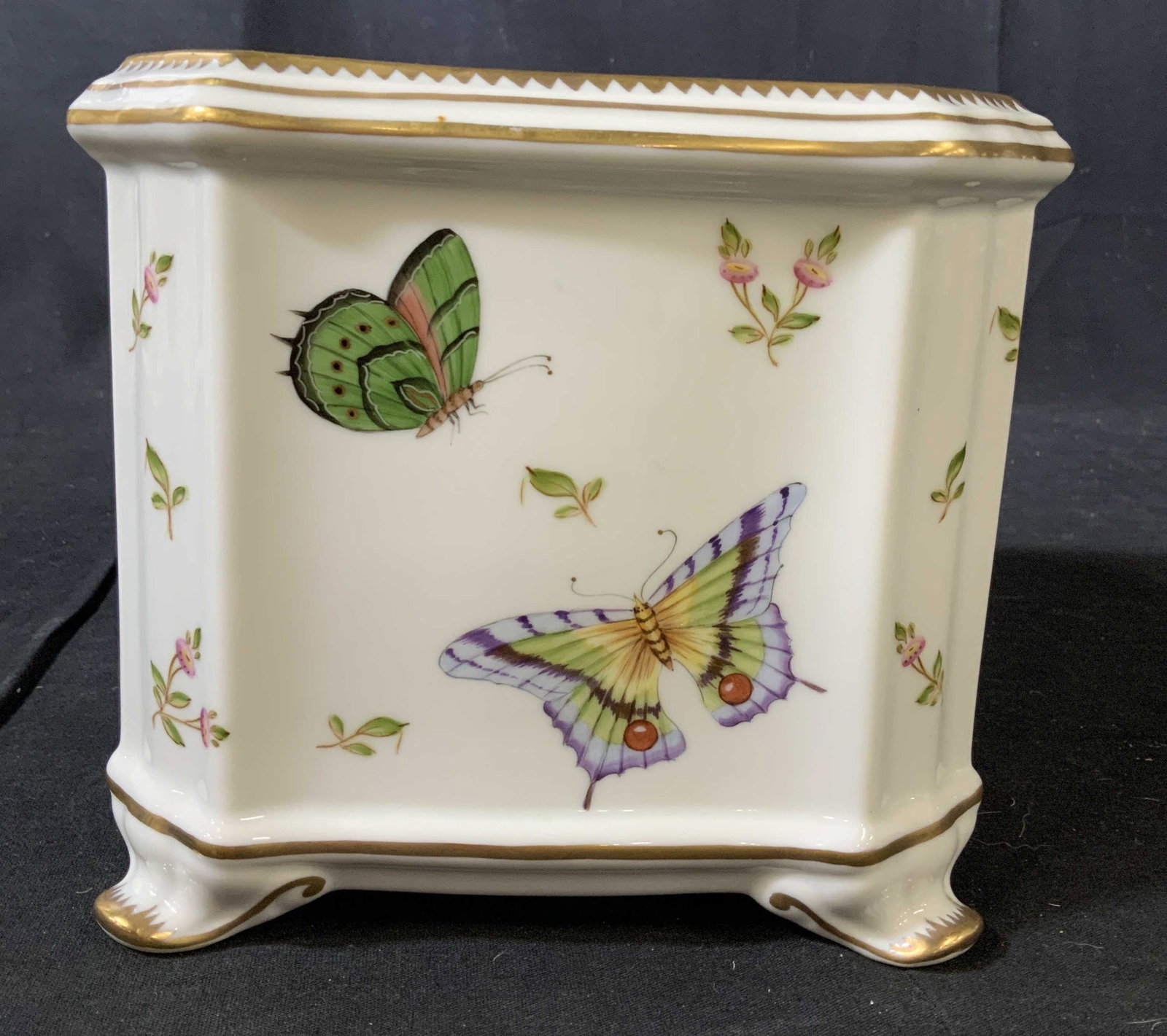 Anna Weatherly Hand Painted Porcelain Cache Pot: Vase, vessel, decorative accessory, luxury home ware designer Anna Weatherly signed underside porcelain, design of butterflies and florals, underside has crack which was repaired and is photographed, 