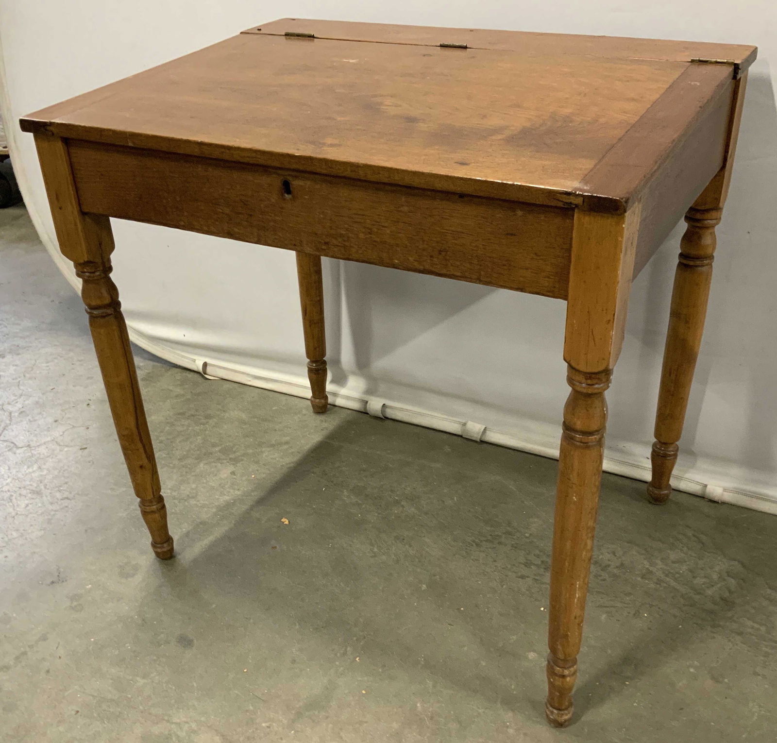 Antique Wood Flip Top Desk: Brass hinges desk, antique wood desk with turned legs, school desk,crafts desk, measures ht 30 inches at tallest, has sloping front, width app 30 inches depth 29 inches