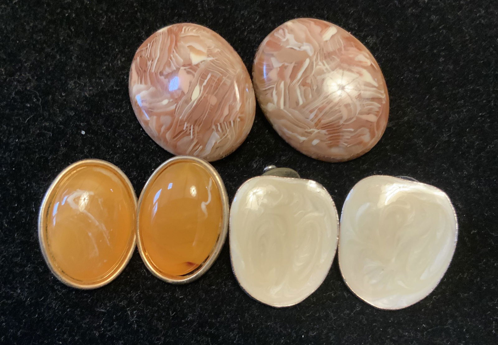 Lot 3 Pairs Vintage Earrings: Button style solid color centers cabochons, Shell, composite, largest measures 1.5 inches, estate jewelry, fashion jewelry