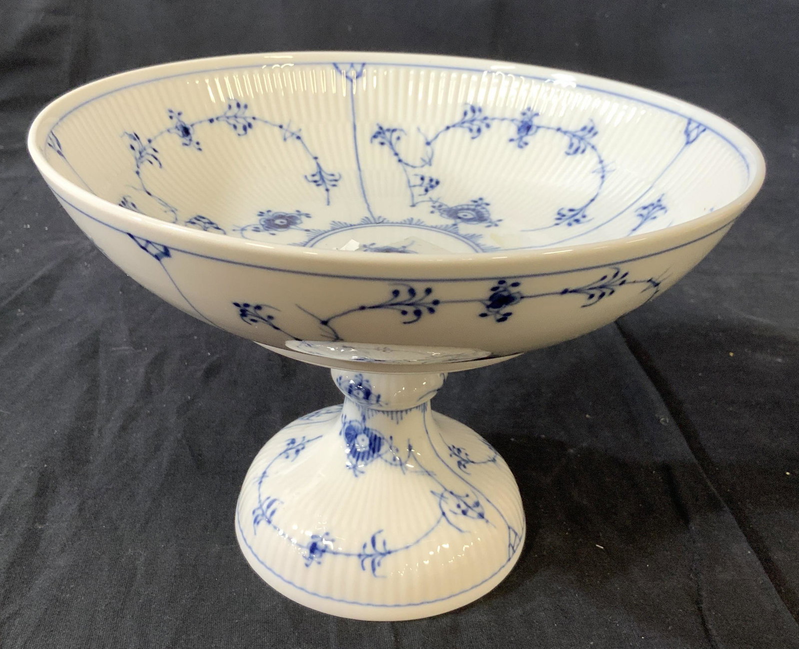 Royal Cope Hagen Porcelain Pedestal Bowl: Royal Copenhagen signed blue and white porcelain centerpiece, pedestal bowl, tazza, candy bowl, fruit bowl, tableware, measures app ht 6 inches, diameter app 6.5 inches