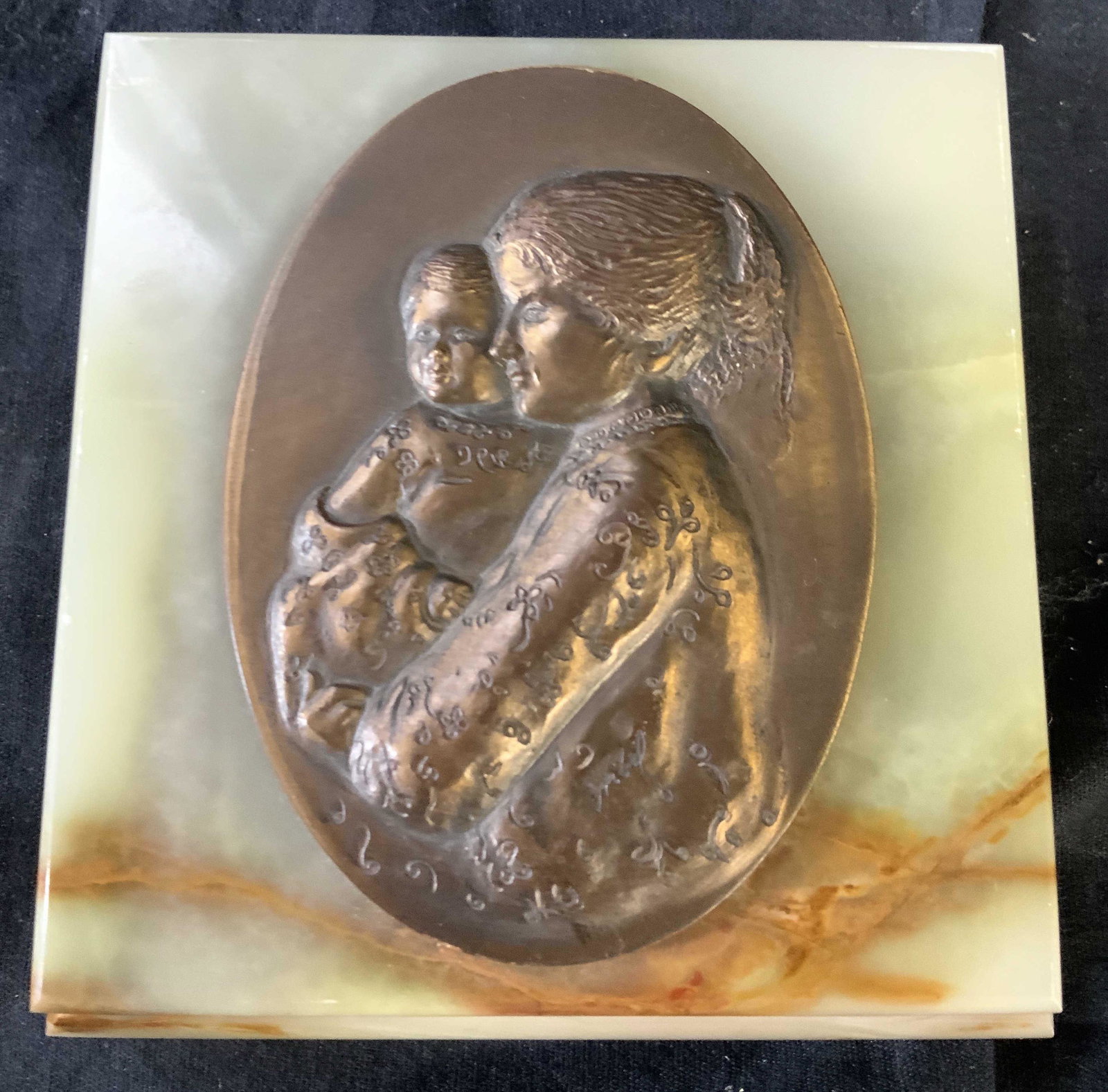Marble Stone and Copper Trinket Box: Polished stone marble lidded box with copper medallion on lid, relief of mother and child, box measures ht 2.5 inches, box app 4.5 inches square, copper numbered 22/700, tableware, keepsake box, trink