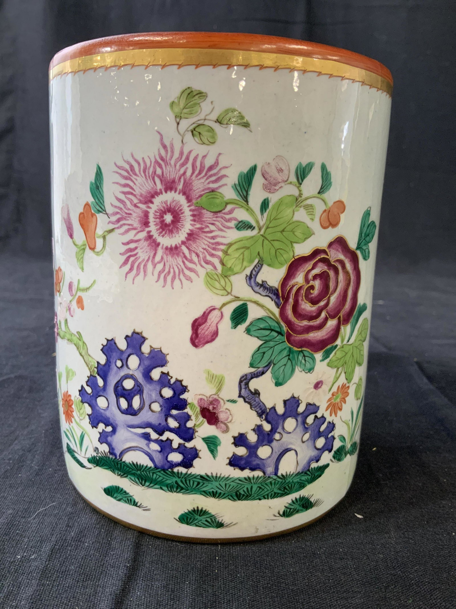LOWESTOFT by MOTTAHEDEH Porcelain Vessel: Porcelain Ceramic, vase, vessel, handled cup, Asian design Asian decorative arts, hand painted with gold frog feet handle, decorative object, underside reads LOWESTOFT reproduction created by MOTTAHED