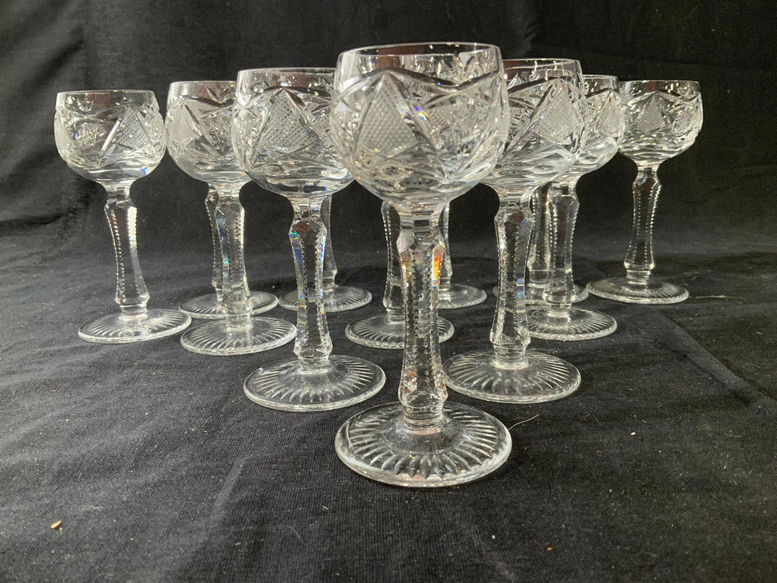 Set 12 Cut Crystal Stemware Cordial Glasses: Vintage cut crystal set of cordial glasses, stemware, table ware, bar ware, each measures ht 4.5 inches