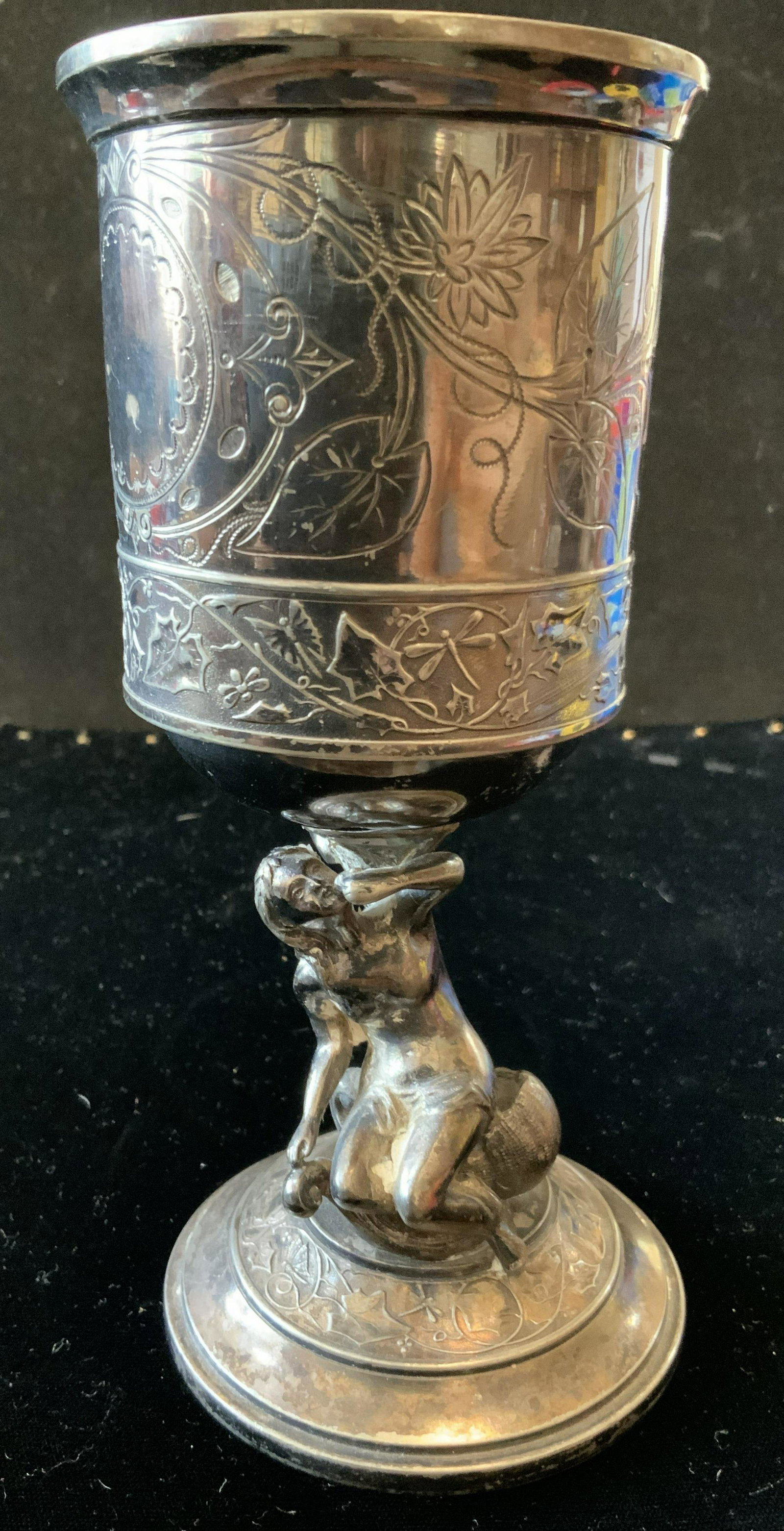Heavy Art Nouveau Silver Plate Chalice w Nude: Underside reads Quadruple Plate, and Reads Middletown Plate, with hallmark Scales, and 92 engraved, Art Deco art nouveau style with female nude seated on shell, and cup engraved with sinuous vines, le