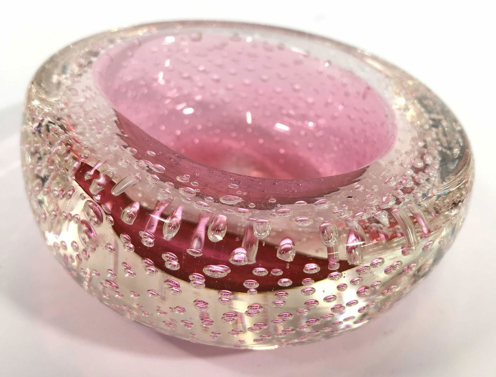 Heavy Pink Gold Italian Art Glass Bowl, Murano: Heavy thick Italian Art Glass, trinket dish, table ware, rich tones of pink and gold with clear accents, deliberate bubbles, hand crafted hand formed collectible Murano glass, Venetian art glass, Mura