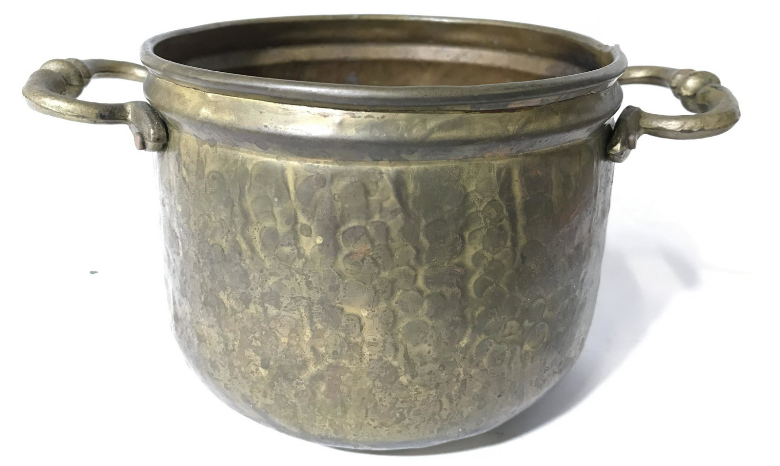 Antique Handled Brass Pot: Pot is brass and antique. Piece has 2 gold toned brass handles. Pot, brass pot, vintage pot, vintage brass pot, antique brass pot, handled brass pot. kitchenware, Piece measures approximately 8.5 inch