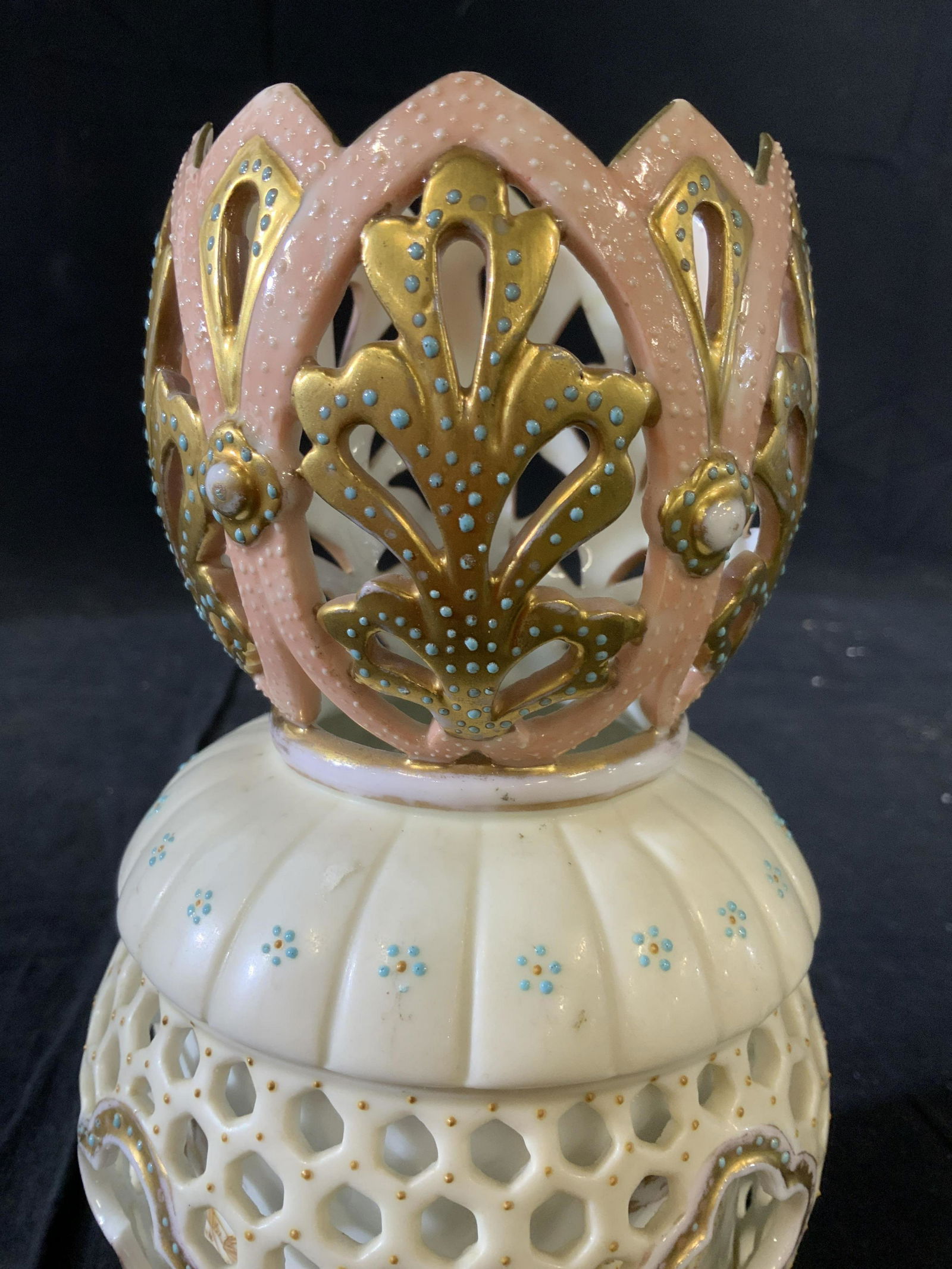 RW Trademaked Vintage Porcelain Vase: Vintage possibly antique painted porcelain vase, vessel, decorative arts, table ware, initialed trade marked on underside measures ht 8.5 inches diameter app 5 inches