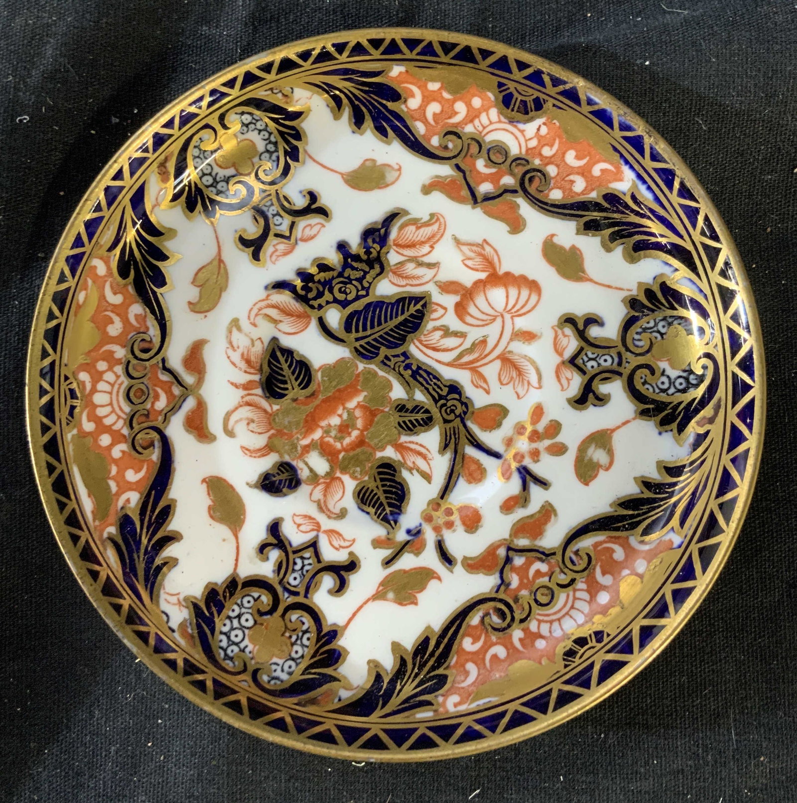 Blue Gold White Saffron Porcelain Dish: Porcelain trinket dish, tableware, decorative arts and accessories, trademarked, diameter app 4.5 inches