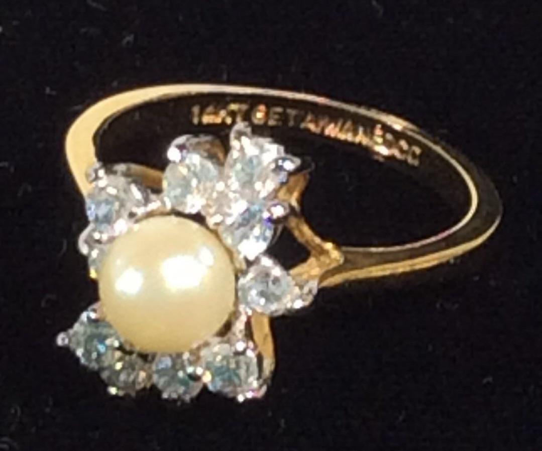 Pearl Cocktail Rings, 14K Plated & Fashion Ring,: 2 pcs Clear Crystal and cultured pearl ( possibly). Ring reads 14K GE TAIWAN EDCO. SIZE 8. Sarah Cov Bypass Pearl Ring, Multi prong Setting, Size 4, app. Costume Ring, 14K Gold Plated Ring, Cultured P