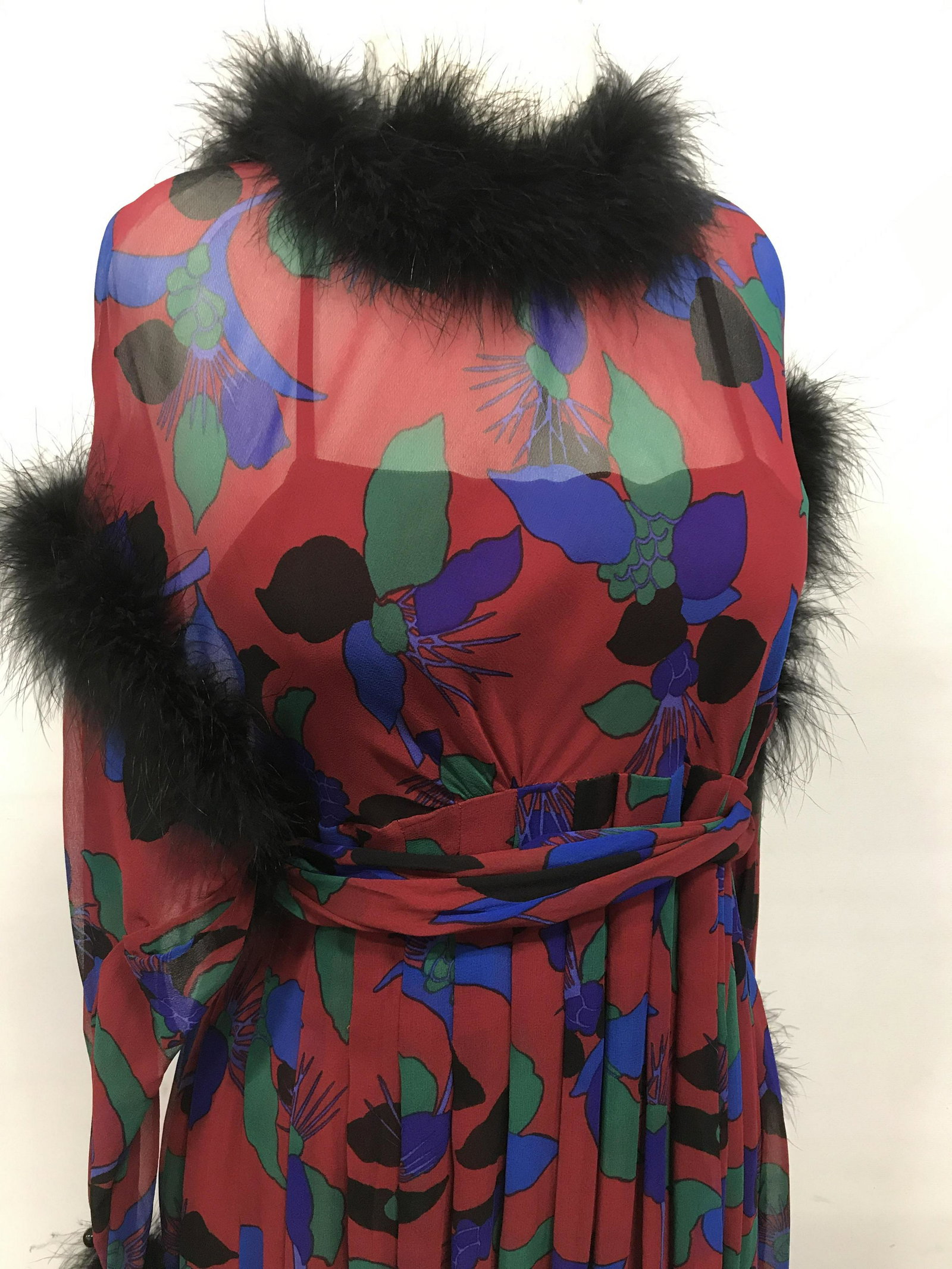CHLOÉ for Lou LATTIMORE Silk & Rabbit Fur Dress: 3 pcs. Luxury Vintage dress, attached with Chloé label with additional Original label that reads ‘Made In France for Lou Lattimore, Dallas’All silk with black rabbit fur hems. Slip dress with zip