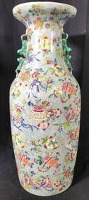 Vintage Chinese Porcelain Temple Vase (1 of 11)