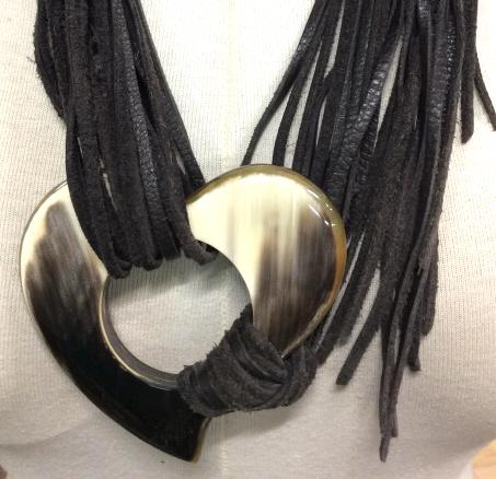 De RENAUDIN Heart Buckle Suede Belt, Canada: Polished Heart buckl, sticker reads De Renaudin Made in Canada Natural Horn, App 51 in. long suede straps, some straps are shorter and will dangle from waist. Heart Buckle Natural Horn, Boho Tassel Su