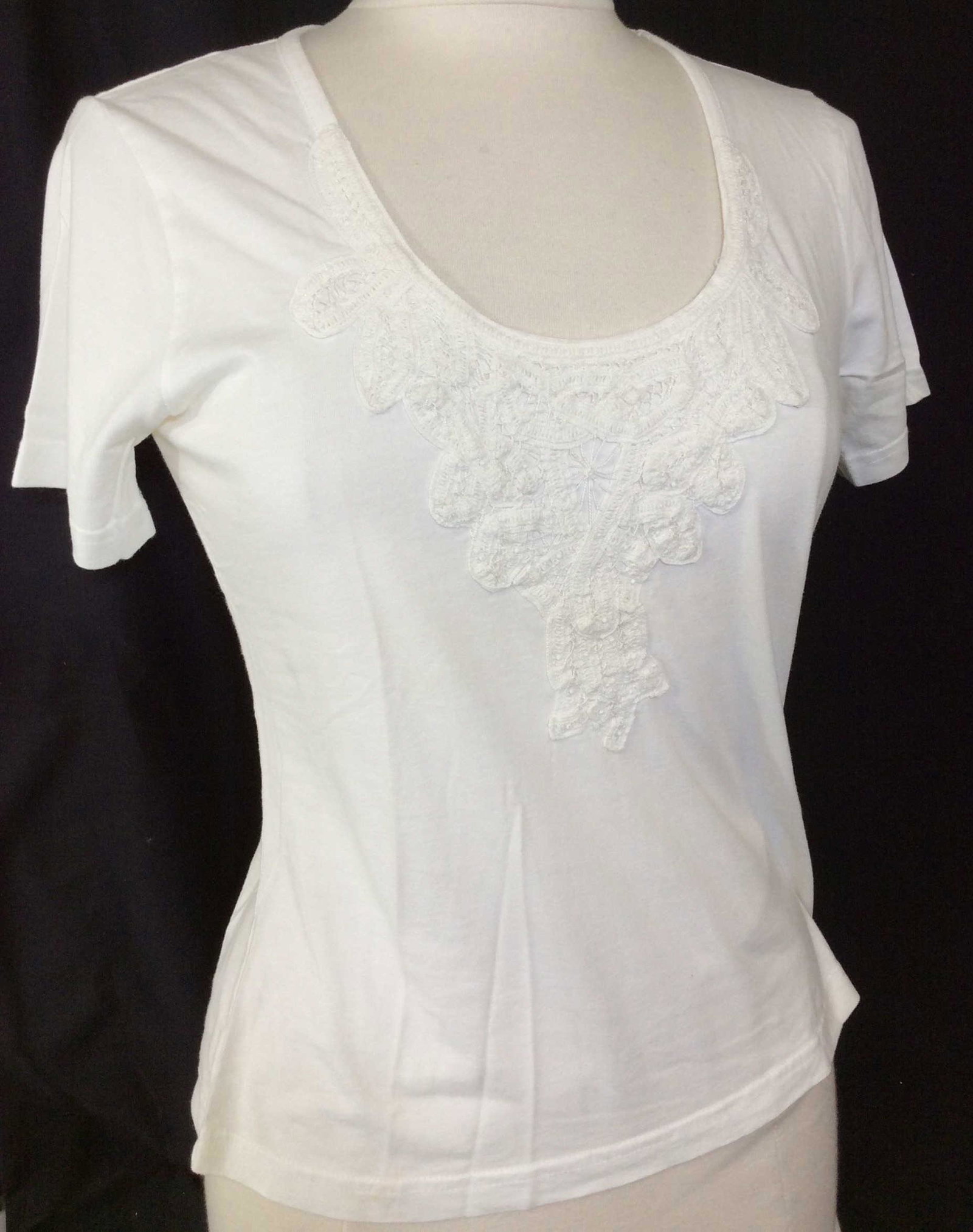 Luxe Fashion Alain Manoukian Cotton Tee Shirt: French - Armenian Designer Tee Shirt with Appliqué tone On Tone Design. Size Small. Label attached, reads Alain Manoukian. Short sleeve. Some light discoloration, In 2005 BCBG MAX AZRIA GROUP, Inc. B