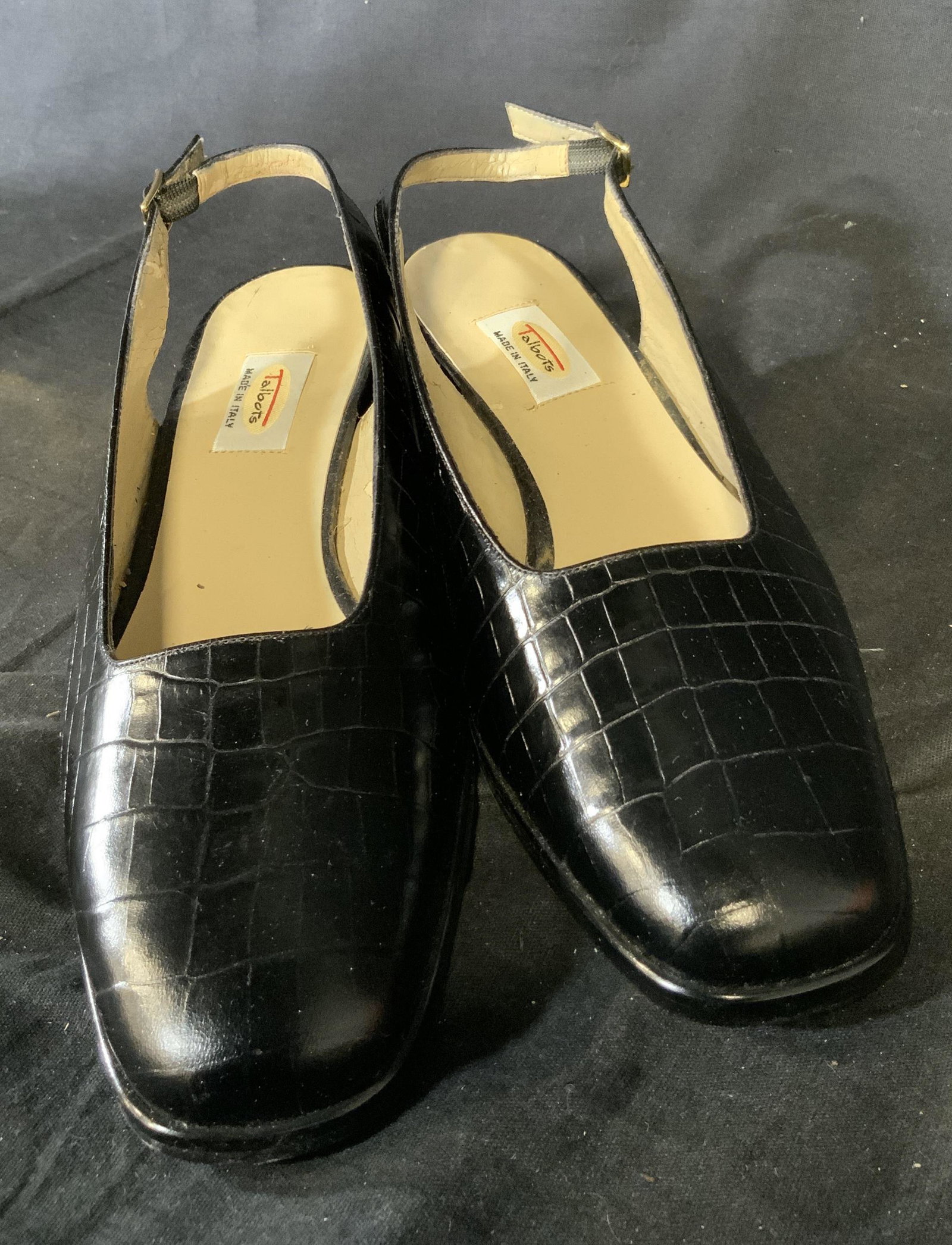 Pair of Talbots Sling Back Pumps: Pair of Talbots Sling Back Pumps In black, made of faux alligator skin, heel is 1.5 inches tall and the shoes are a size 8 in American sizes, Women’s shoes, sling back shoes, business shoes, womens 