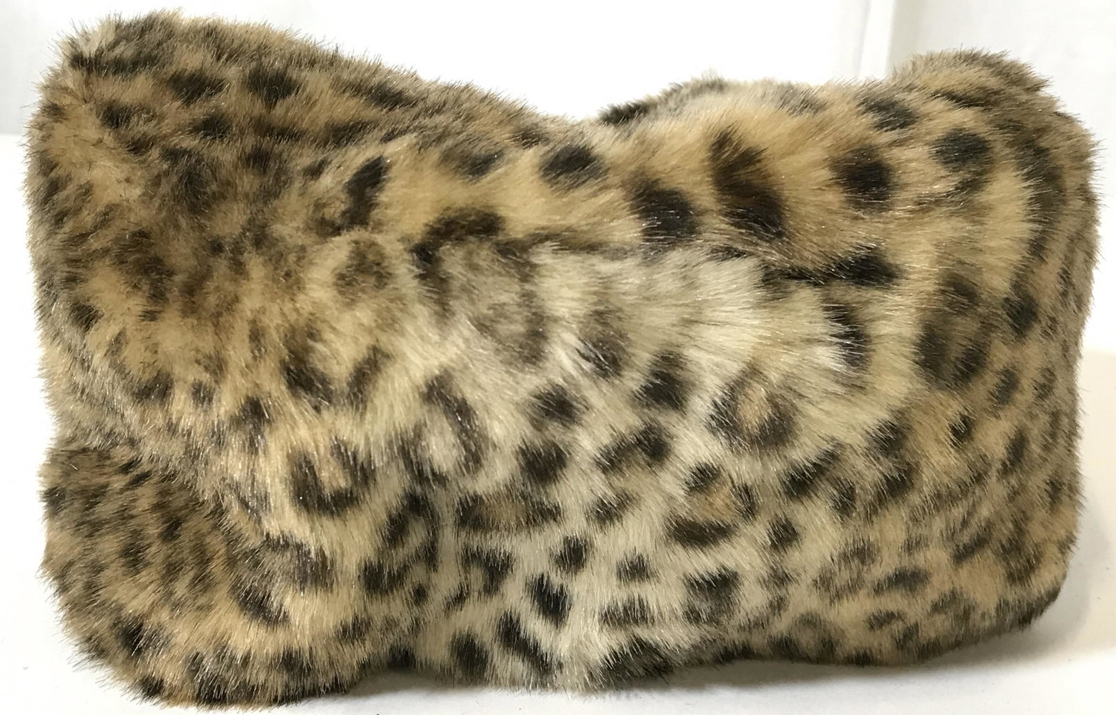 Vintage Women’s Faux Leopard Print Hat: Hat has faux leopard print fur. Interior is black toned with diamond pattern stitching. Hat, leopard print hat, women’s hat, outdoor hat, winter hat, women’s accessories, unisex hat. ladies fahsio