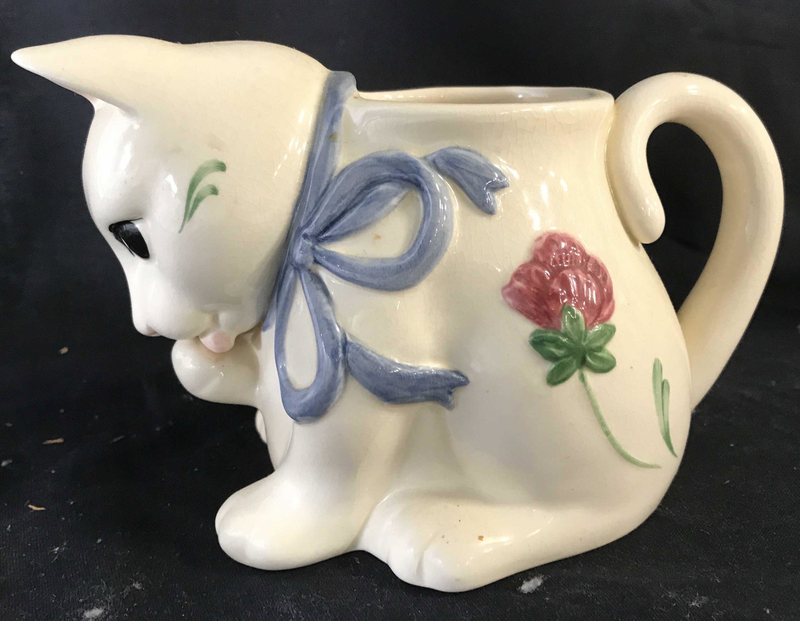 LENOX Porcelain Kitten Vessel: Underside is marked LENOX POPPIES ON BLUE. Piece appears to be hand painted with floral detail. Lenox vase, Lenox pitcher, porcelain kitten, Lenox porcelain, tabletop accessories, decorative tabletop 