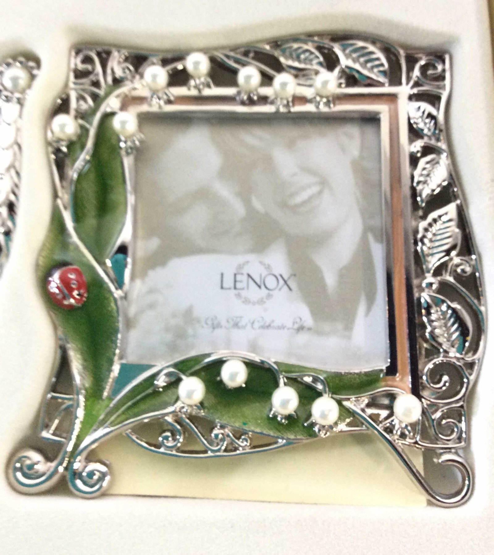 NIB Set 3 LENOX Enameled Silver plate Mini Frames: gift set of frames, packaged as in the store, silverplated & Enameled with pearl and Victorian Detail. From lenox’s Vintage Jewel Collection. Box 11 in long. Giftware, Photo Frames, Tabletop Decorat