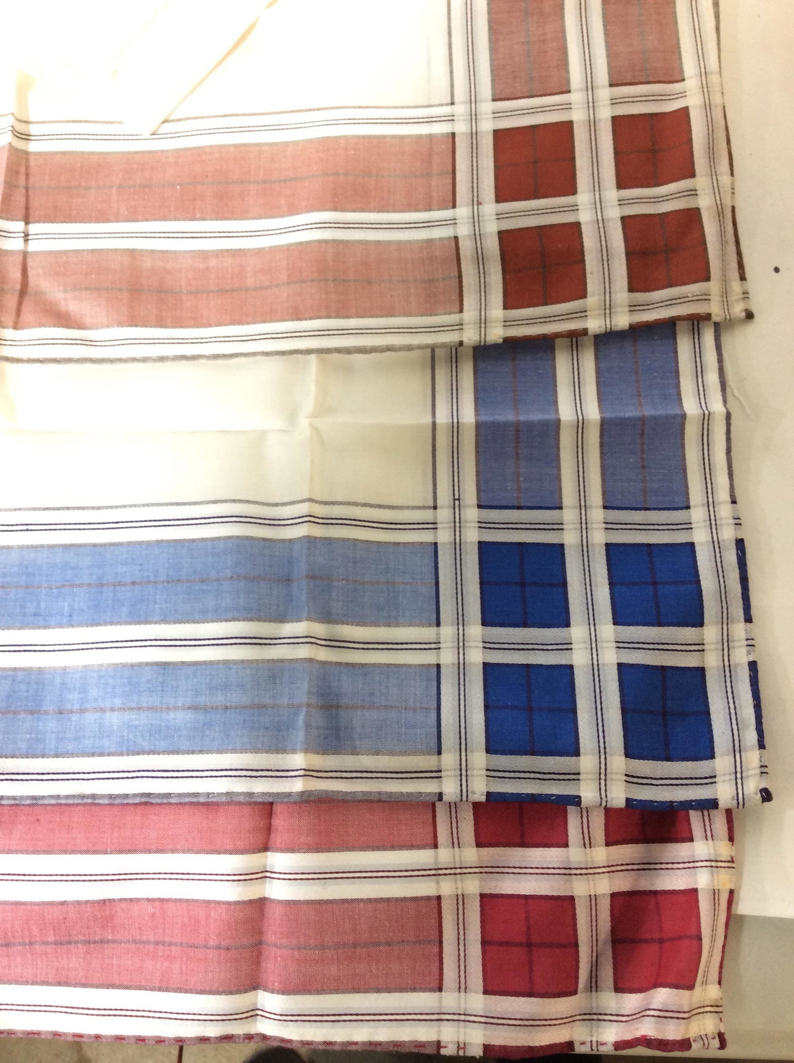 Lot 6 Cotton & Linen Table Napkins: 3 all white linen dinner napkins. Border stripe pattern. App 15 x 16 in. 3 colored cotton napkins, same pattern, one blue, one cranberry, one brick orange color. Fabric Table Napkins, Linen Napkins, t