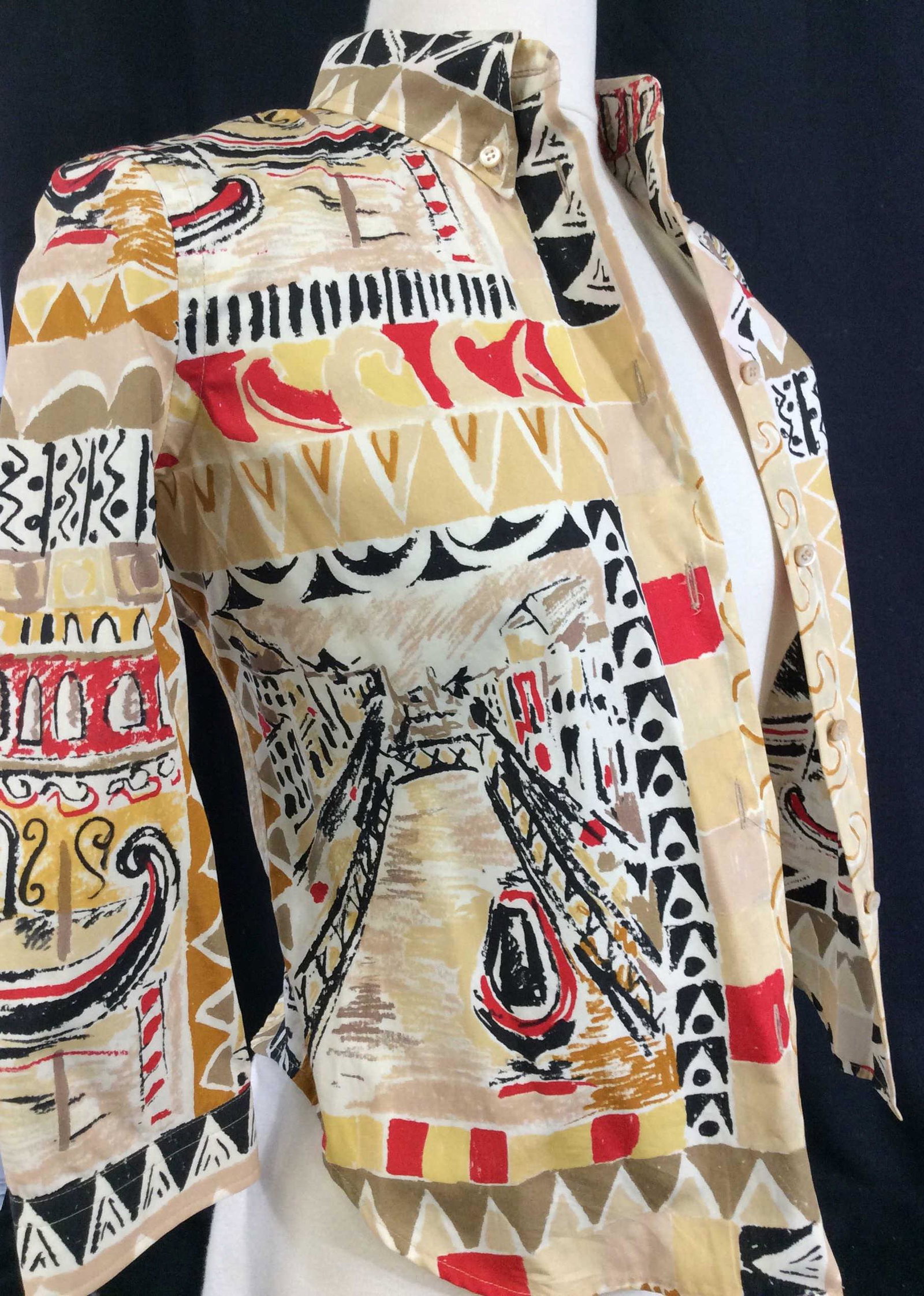 Luxe Vntg PRADA Cotton T Shirt, w Org. Tag, Italy: Abstract print, scenic depictions of tourist attractions in Venice, group pattern called Popeline Venzi, color Sacco. Size 38 ( US XS). 3/4 in sleeves, all cotton. Original tag attached. Vintage c. 19