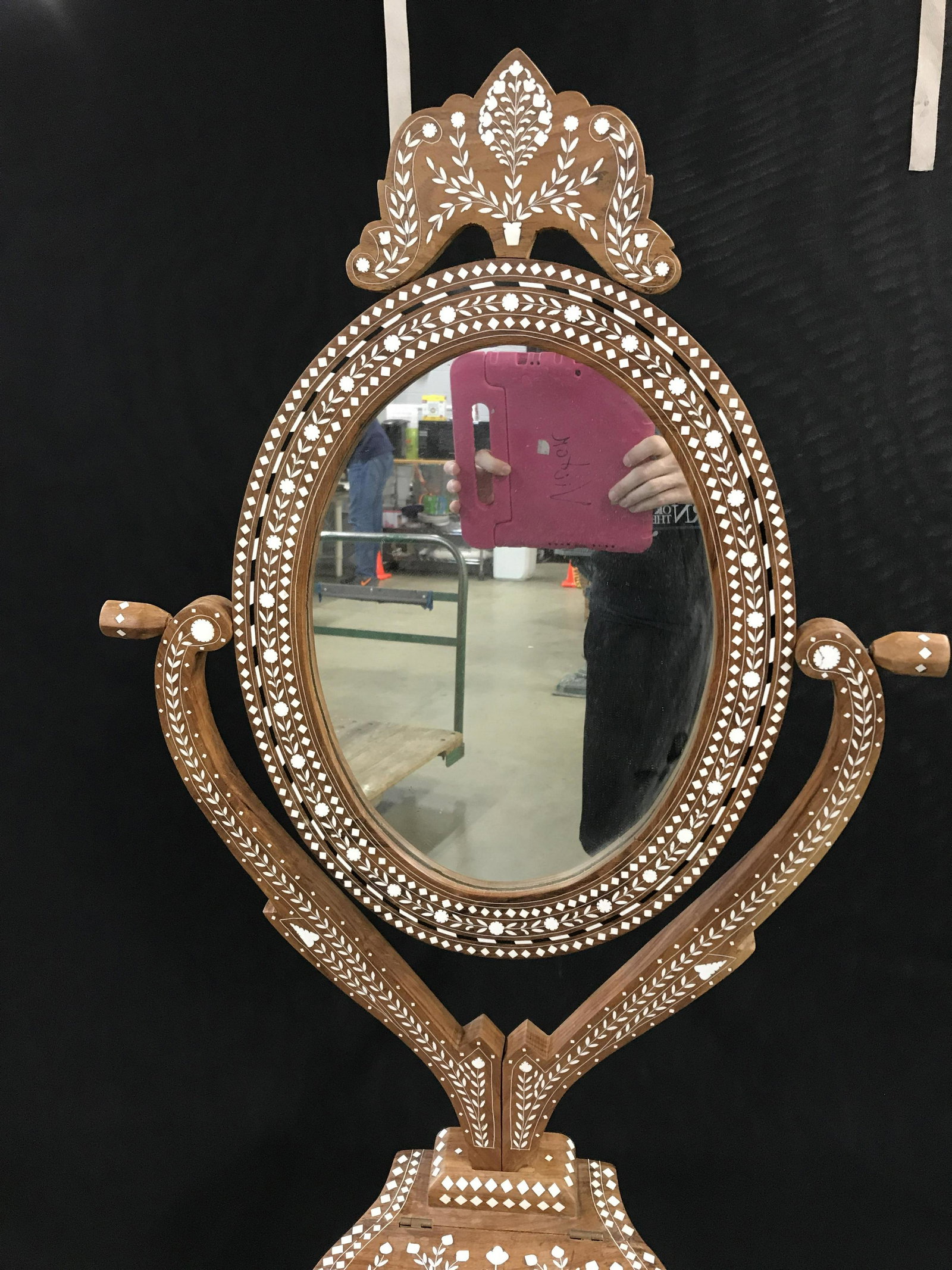 Vintage Wooden Shaving Stand & Tilt Mirror 5ft: Vintage tripodal mirror, wooden mirror with multi toned detailing. Detailing is inlaid, and resembles floral and leaf like patterns. Mirror can tilt, storage compartment with flip top can be found ben