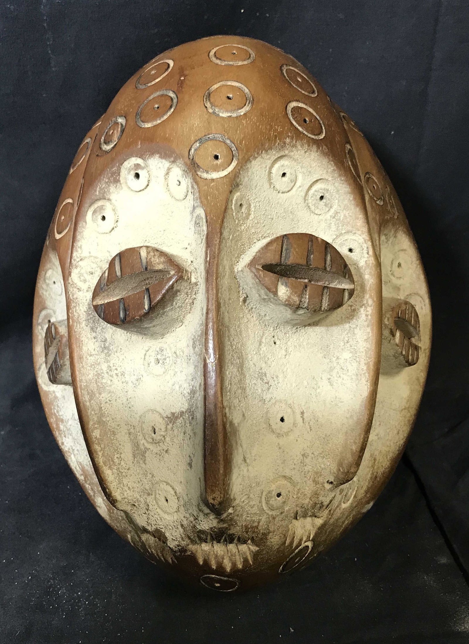 Lega Bwami Multi Face Mask: Lega Bwami Multi Face Mask, origins of the Lega Tribe can be found in what was once called the Republic of Zaire and is now located in The Democratic Republic of the Congo Central Africa, measures app