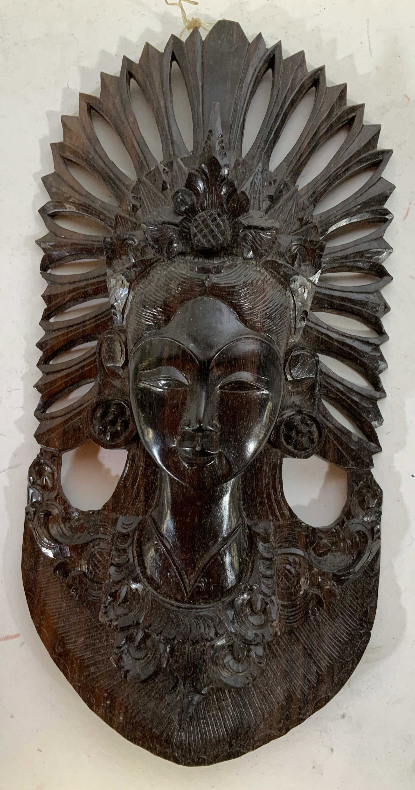 Far East Asian Female Hanging Sculpture: Far East Asian Female Hanging Sculpture, possibly Indonesian, no apparent signatures or inscriptions, intricately hand carved woman with headdress and garments, measures 10 5/8 x 5 inches, in great co