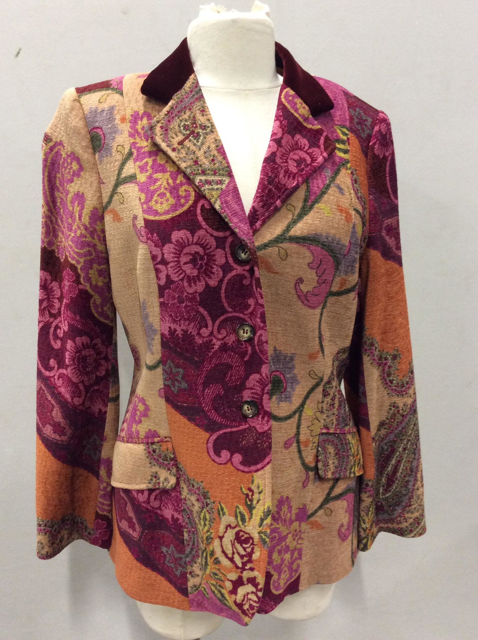 Luxury ETRO PLUSH Paisley Blazer, Milano: Luxury Designer Brand, Designer label and care instructions, multi colored paisley and patchwork design, soft hand plush viscose, bright orange acetate lining. Hand pockets. Like new, appears never wo