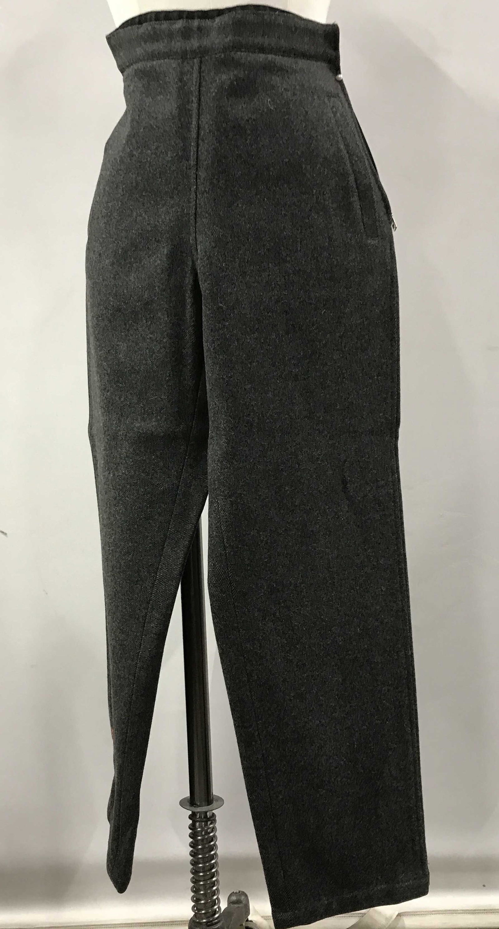 PRADA GREY Wool Trousers, Italy: Wide leg pants, made in Italy, Inseam 27 in. Grey wool. Front Velcro pockets, waist 26 in. Size zipper. Luxury Brand, Designer Prada, Wool Pants, Wide leg pants, Luxury wearables, ladies luxury fashio