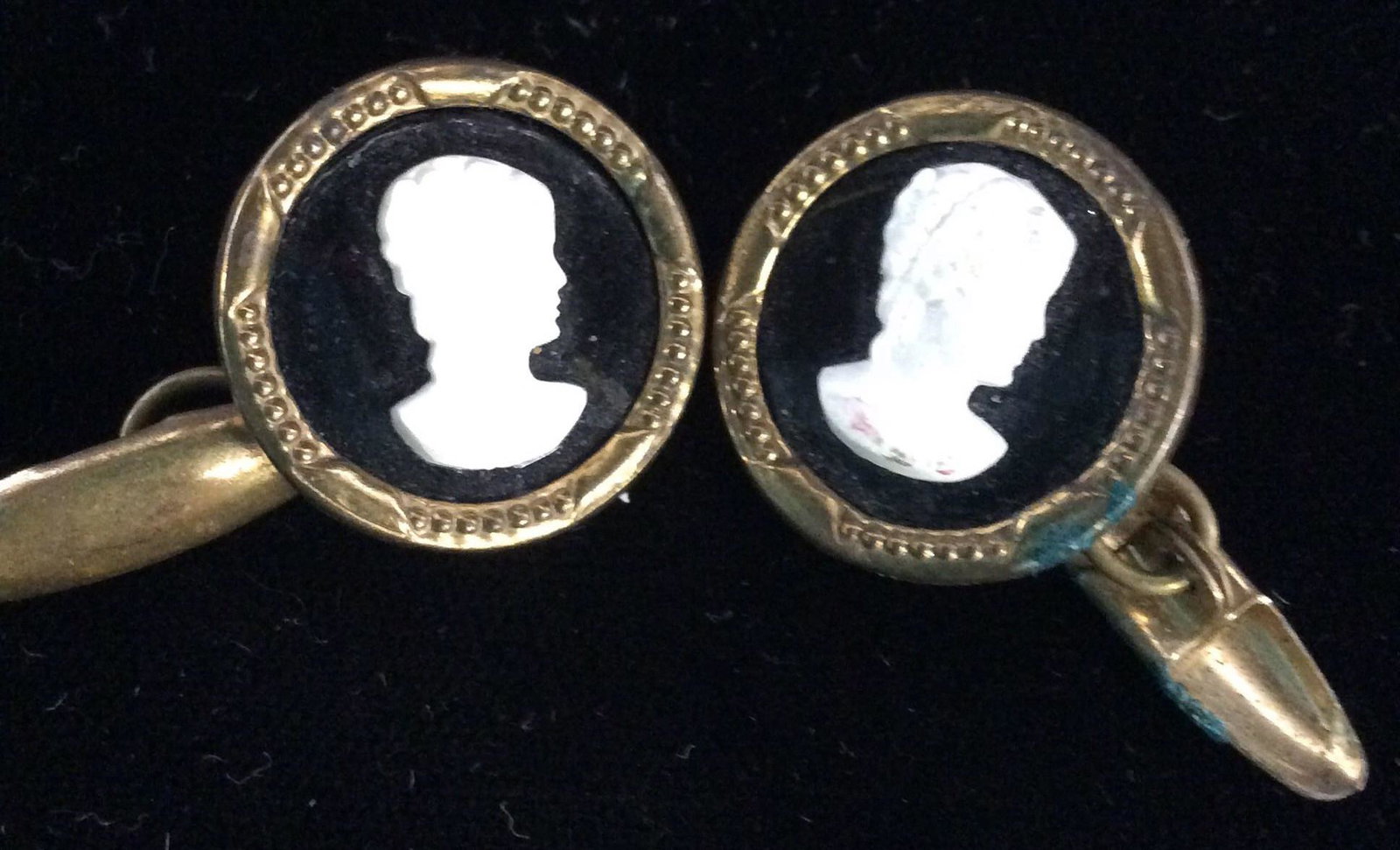Vintage Victorian Cameo Cuff links: Gold Tone possibly resin style material, White Lady Head Bust Cameo On Black. 3/4 in . diameter. Men’s Accessories, Cuff links, Vintage Shirt Cuff Fashion , Cameo Cufflinks, Vintage, Victorian Style