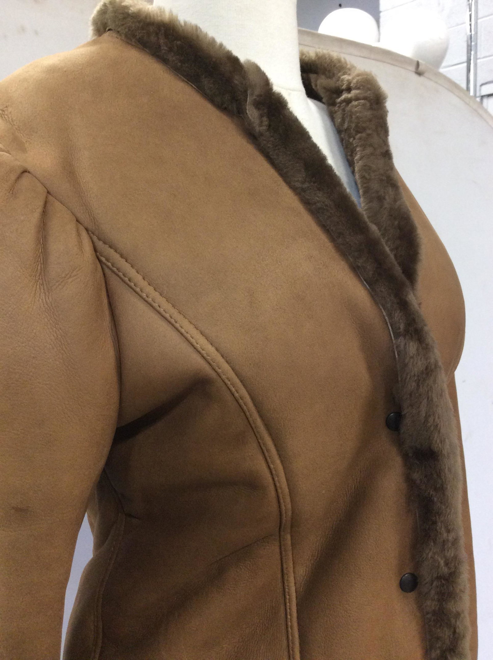 Luxury Caroline CHARLES Suede Jacket, England: A gorgeous sheepskin suede and shearling jacket, size L ( but fitted and waist measures app 36 in.) with designer label, and labeled sheepskin, Made in England. Snap buttons, app 22 in in length with 