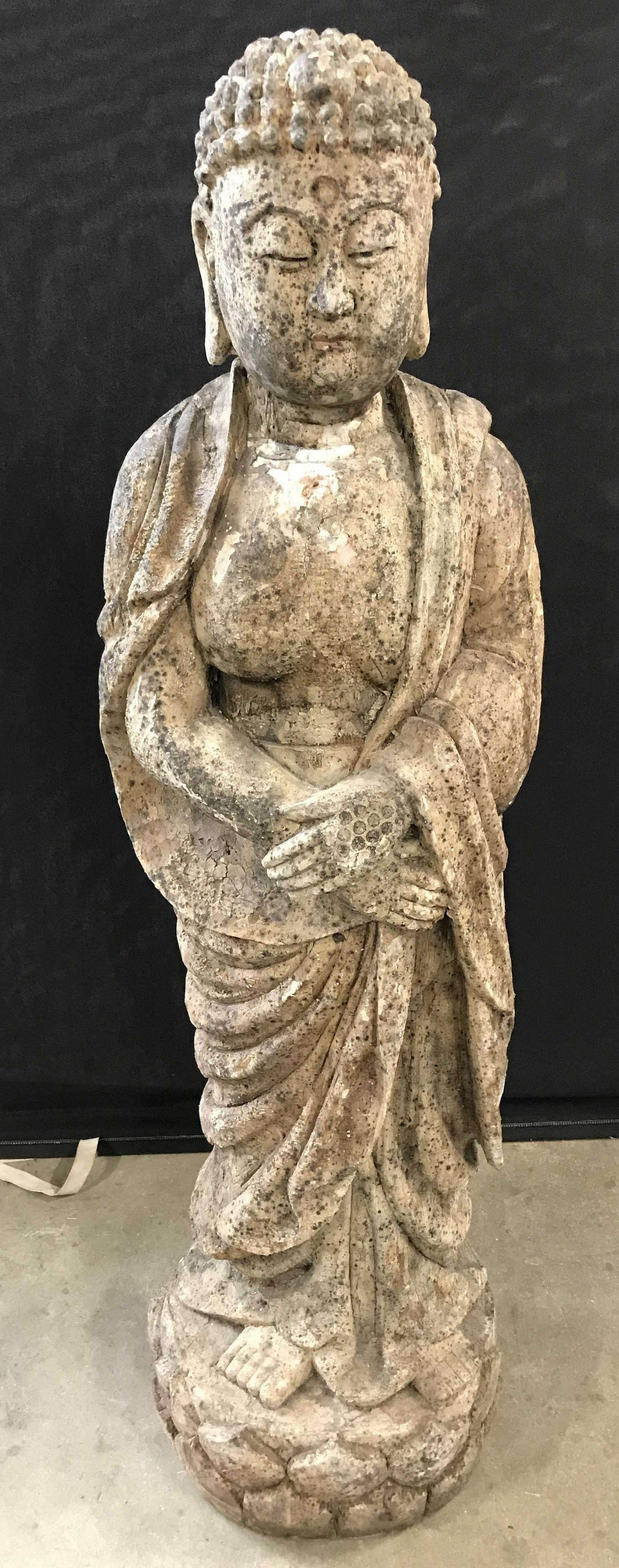 Vintage Floor Size Guan Yin Statue 4.3 FT: Floor size guan yin statue. Measures approx 52 inches H, 18 inches W. Wear is consistent with age. Some chipping and cracking is present. Buddha, Bodhisattva, guan yin, East Asian deity, Asian deity, 