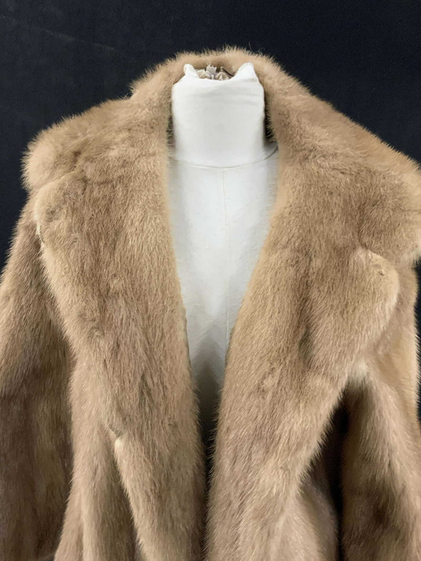 Vintage NADLER Monogrammed Mink Fur Jacket: Vintage Cropped brown mink fur jacket. 2 exterior pockets. Fully lined. Tag reads: Nadler Fur Salon, Staten Island, New York. Needs a lot of repair, stitching & large hole. Needs two buttons for loop