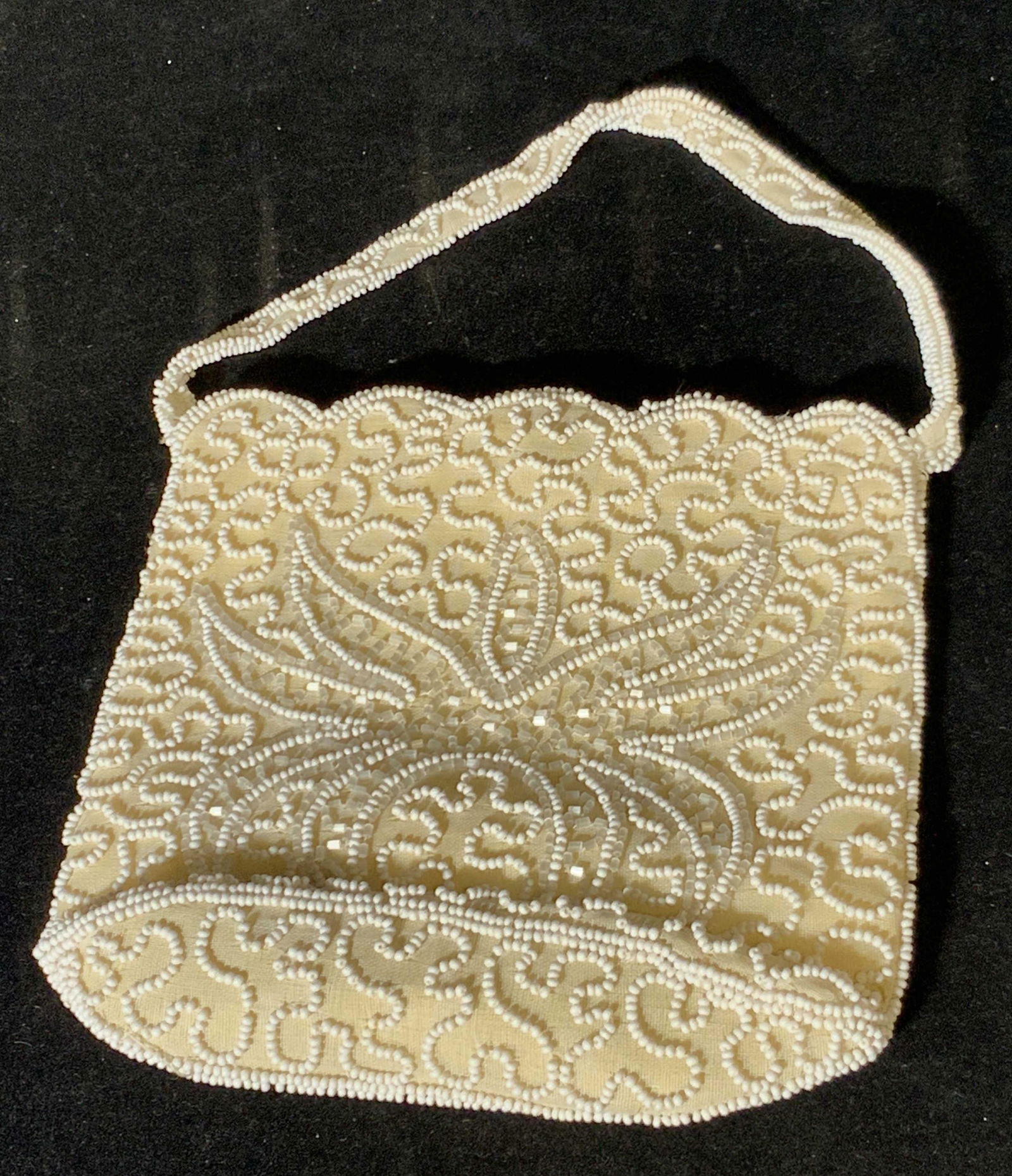 Vintage Hand Made WALBORG Beaded Purse, BELGIUM: Vintage cream fabric WALBORG purse with white seed bead beading throughout. Top of purse has scalloped edges & snap button closure. Interior tag reads: Made in Belgium by hand, WALBORG. Interior is cr