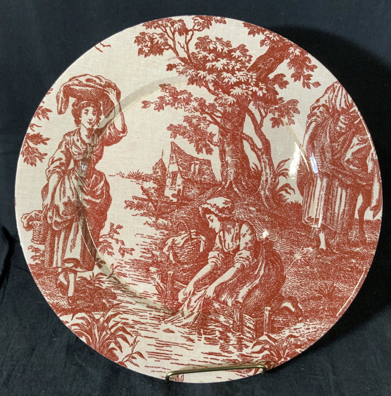 Lot 4 Decorative Charger Plates: Lot 4 Decorative Charger Plates, label to base reads ‘Lacquer Ware’ and includes care instructions, label to base of larger plate reads ‘14 in round Charger’ and includes care instructions, on