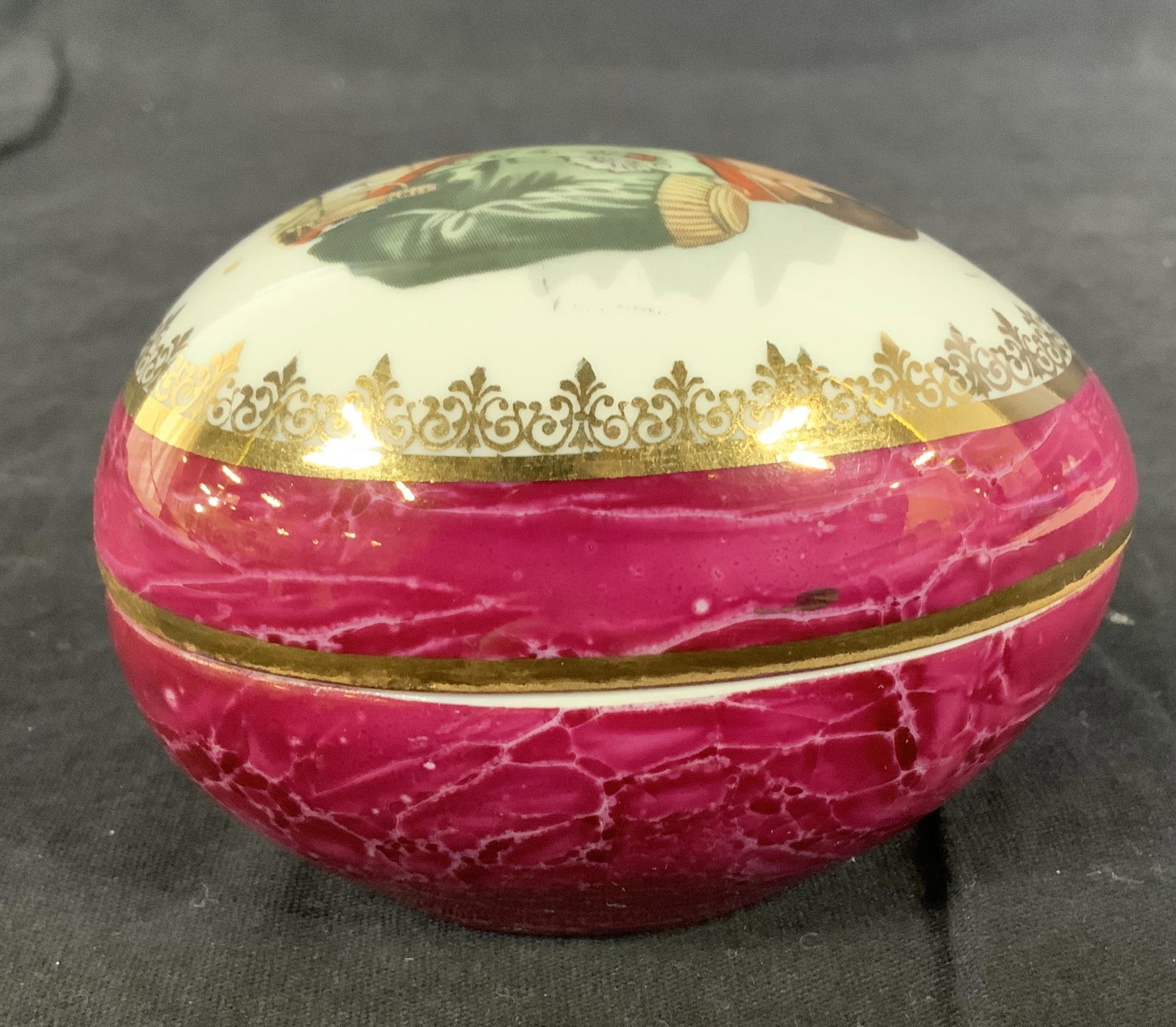 lIMOGES France Napoleon Porcelain Pill Box: Limoges Napoleon Porcelain Trinket Box, stamp to base reads ‘Limoges France’, egg shaped trinket box with portrait of Napoleon, measures 2 5/8 inches tall x 3 5/8 inches at widest point, some wear