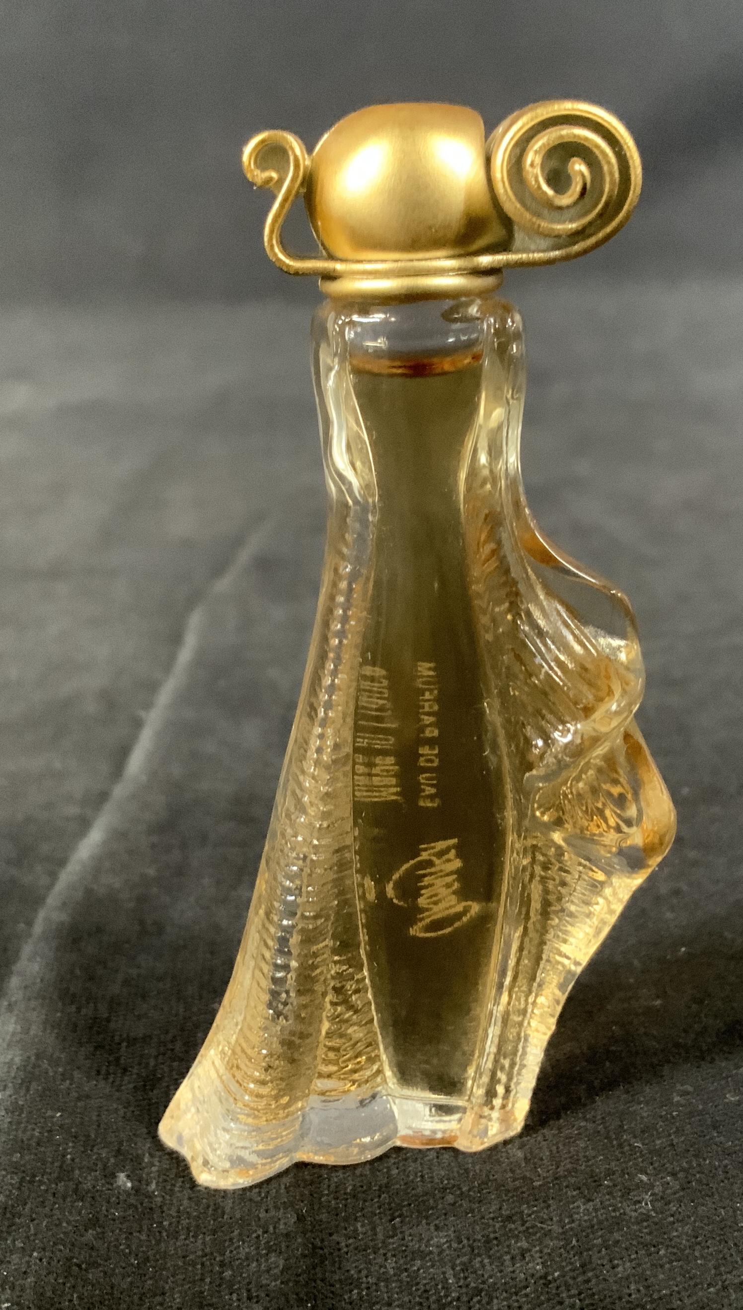 GIVENCHY Organza Indecence Perfume, France: Givenchy Organza Indecence Perfume, inscription to piece reads ‘Organza Indecence Eau de Parfum Made in France’, measures 2 7/8 x 1 1/2 inches at widest point, in good condition, not opened, Given