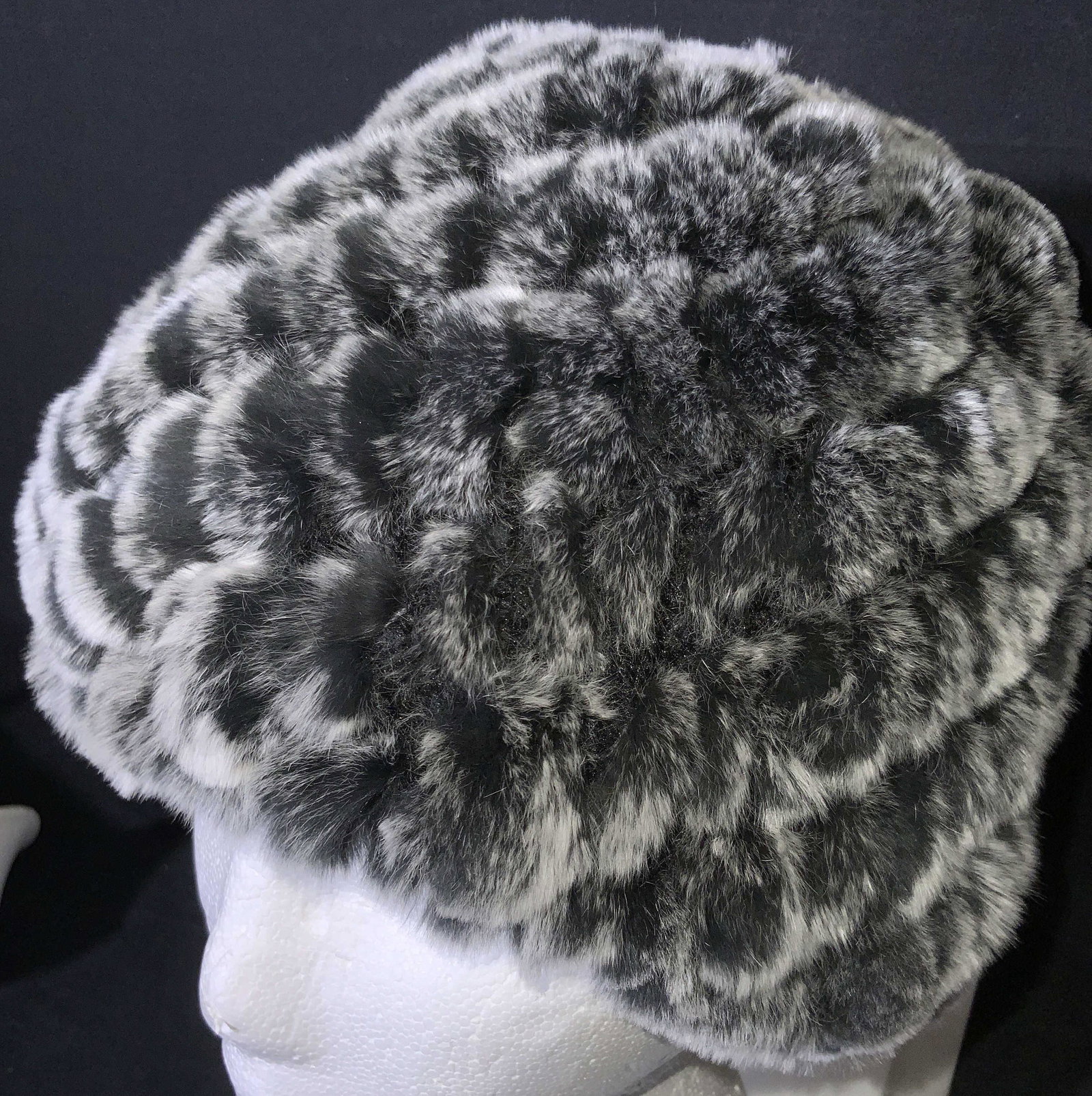 Luxury ANNABELLE Fur Fashion Hat: Boutique fur hat, possibly chinchilla, possibly rabbit, bought in Paris France, appears never worn, designer label attached, reads Annabelle New York. Black knit interior with stretch. 9 in tall. 9.5 