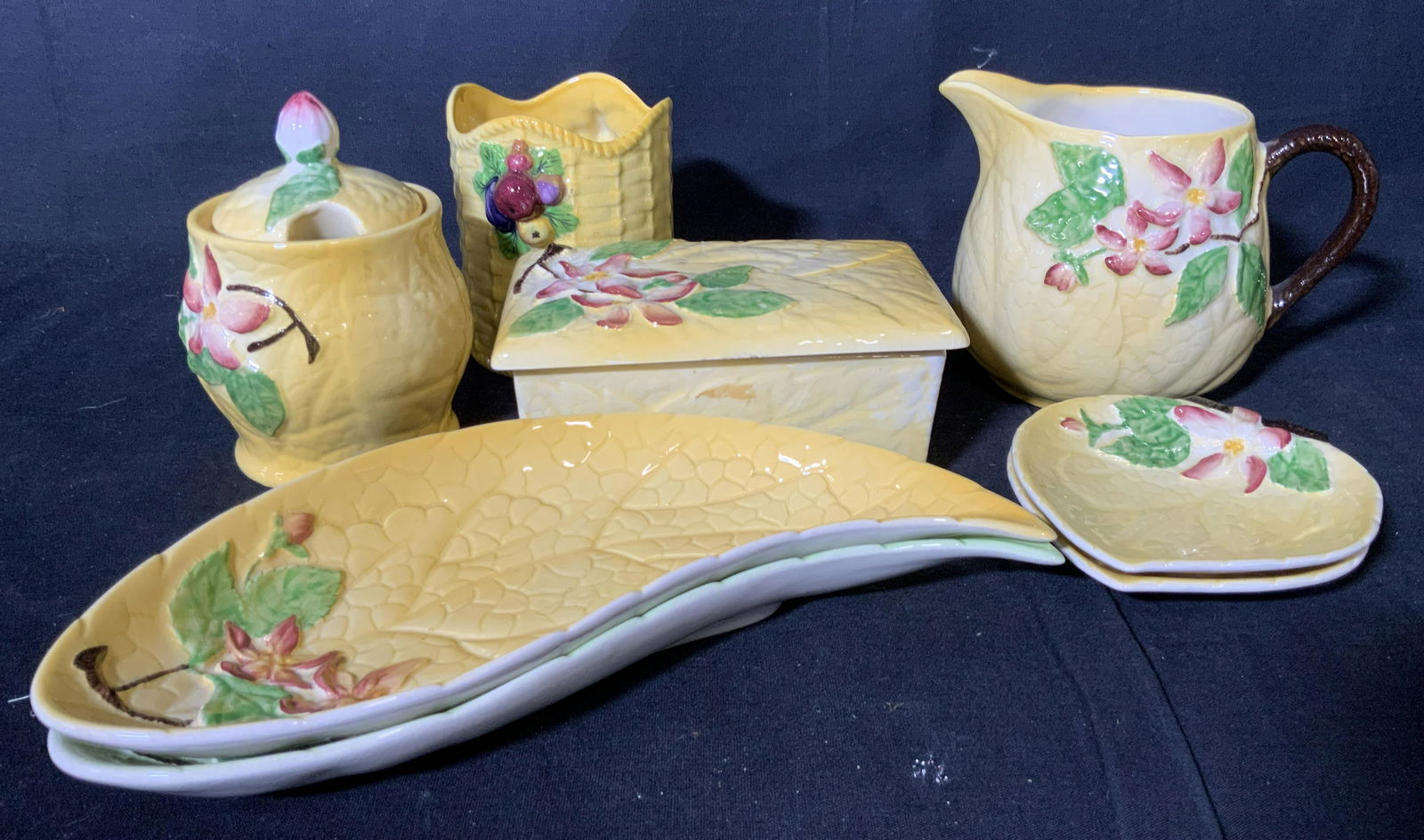 Set 8 CARLTON WARE Ceramic Majolica Serverware Eng: Vintage. Partial Yellow Tea set/ serving set of hallmarked Carlton Ware Yellow Leaf design Majolica , hallmarked on underside and signed, reads Carlton ware England , N. Pair of tea bag plates, pair o