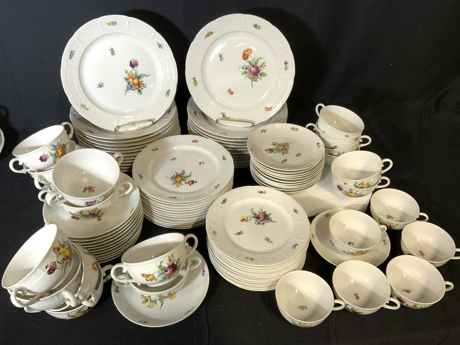 Set 140 NYMPHENBURG Antique Bouquet Chinaware: Bavaria, Germany. Large Vintage/ Antique Set, trademark dates from 1910-1975. Features white ware porcelain with floral bouquet and sprigs of raised lattice work rim. All or most pieces are trademarke