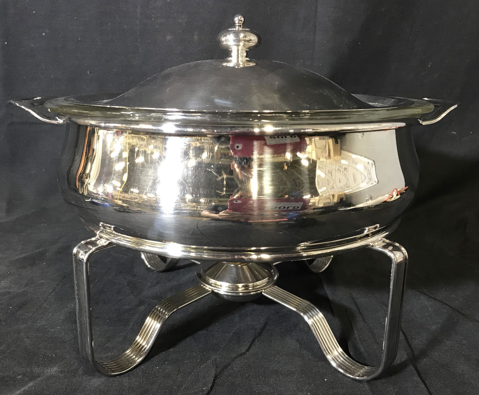 ARGENTE 5pc Silver Plated Chafing Dish: ARGENTE silver plated chafing dish, possibly vintage. 5 pieces include, frame, oil burner, glass PYREX dish, dish housing, and lid. Wick Snuffer is absent. Largest piece measures approx 4.25 inches H,