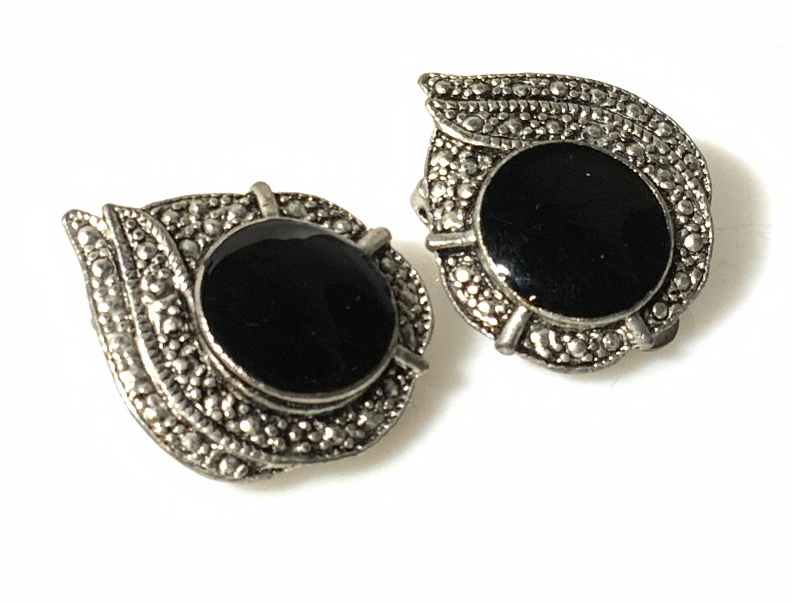 Marcasite & Enamel Art Nouveau Clip On Earrings: Vintage Clip on earrings With center round enamel decor and detailed marcasite design. 1 in long. A statement pair of earrings. comes in plastic box. Ladies Jewelry, Gifts, Ladies Wearable Accessories