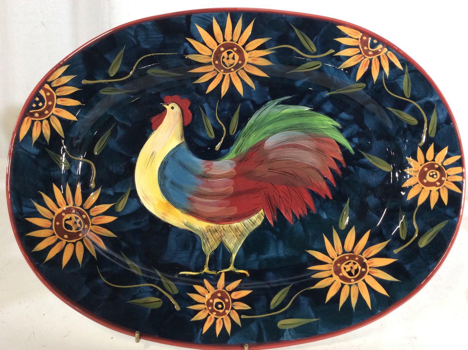 ROOSTER Themed Ceramic Platter, Susan Winget: Hand painted oval platter with Rooster. Underside signed CERTIFIED INTERNATIONAL, SUSAN WINGET ( copyright) , Made in China. Paste Up Sunflowers Decorated rim. Measures 16 1/4 x 12 1/4 in. Pottery, Ce