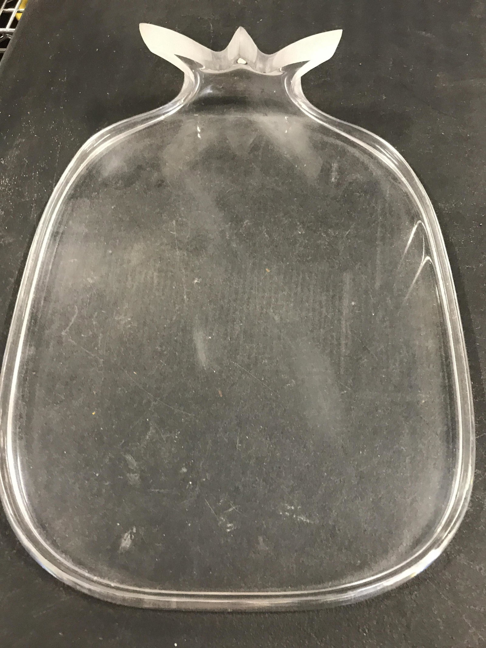 Vintage Pineapple Shape Serving Platter: So retro, so cool. C. mid century serving platter, clear composite ( Bakelite style) Shaped into a pineapple for your summer indoor/ outdoor celebration. 15 x 11 in. Ht 3 in. Appetizer platter, clear 